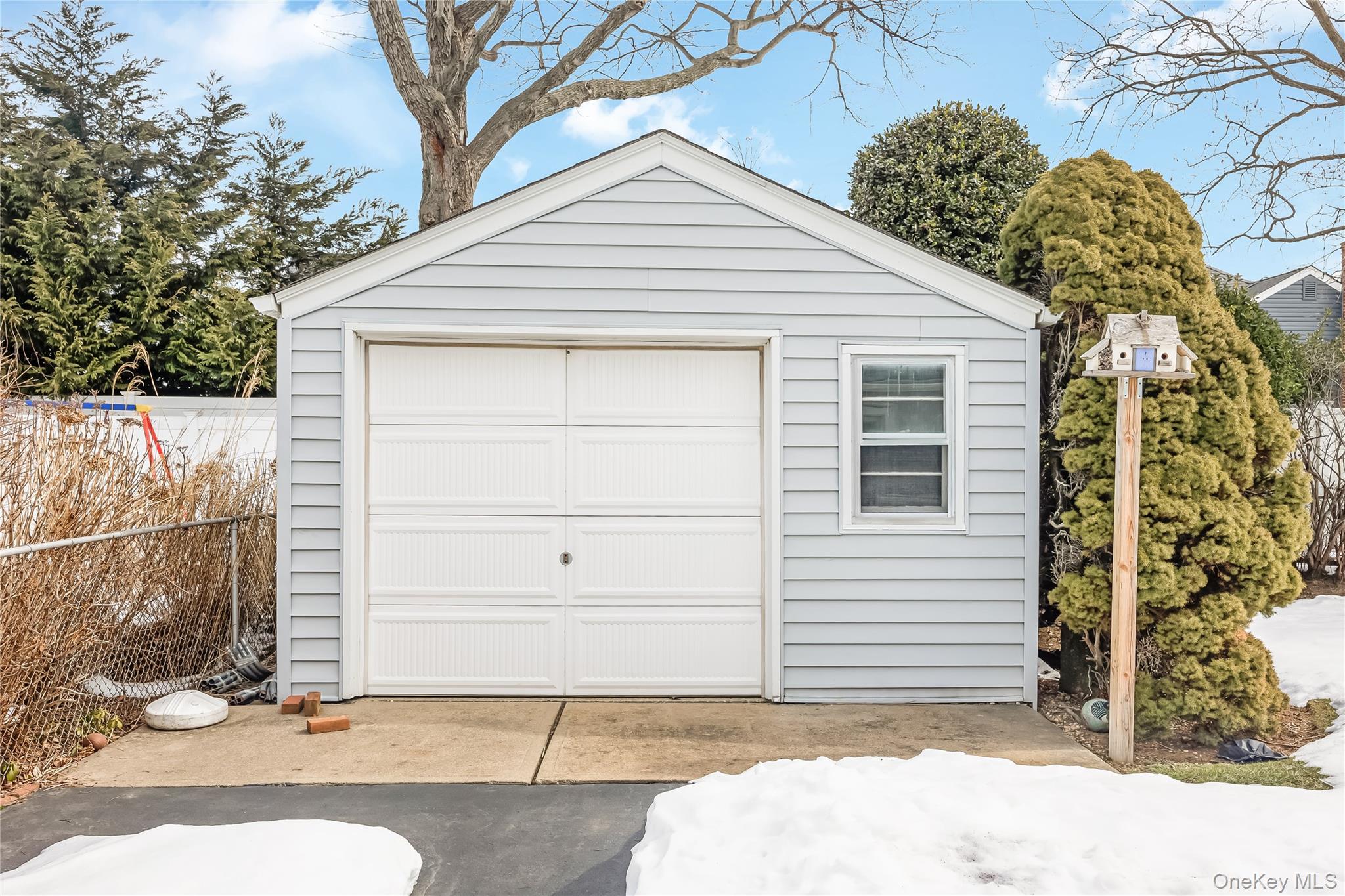 #16 photo, 2477 Freeport Street, 롱 아일랜드 Wantagh , NY 11793