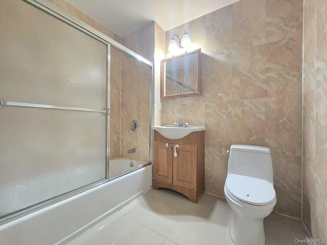 #7 photo, 7159 160th Street, Fresh Meadows , NY 11365