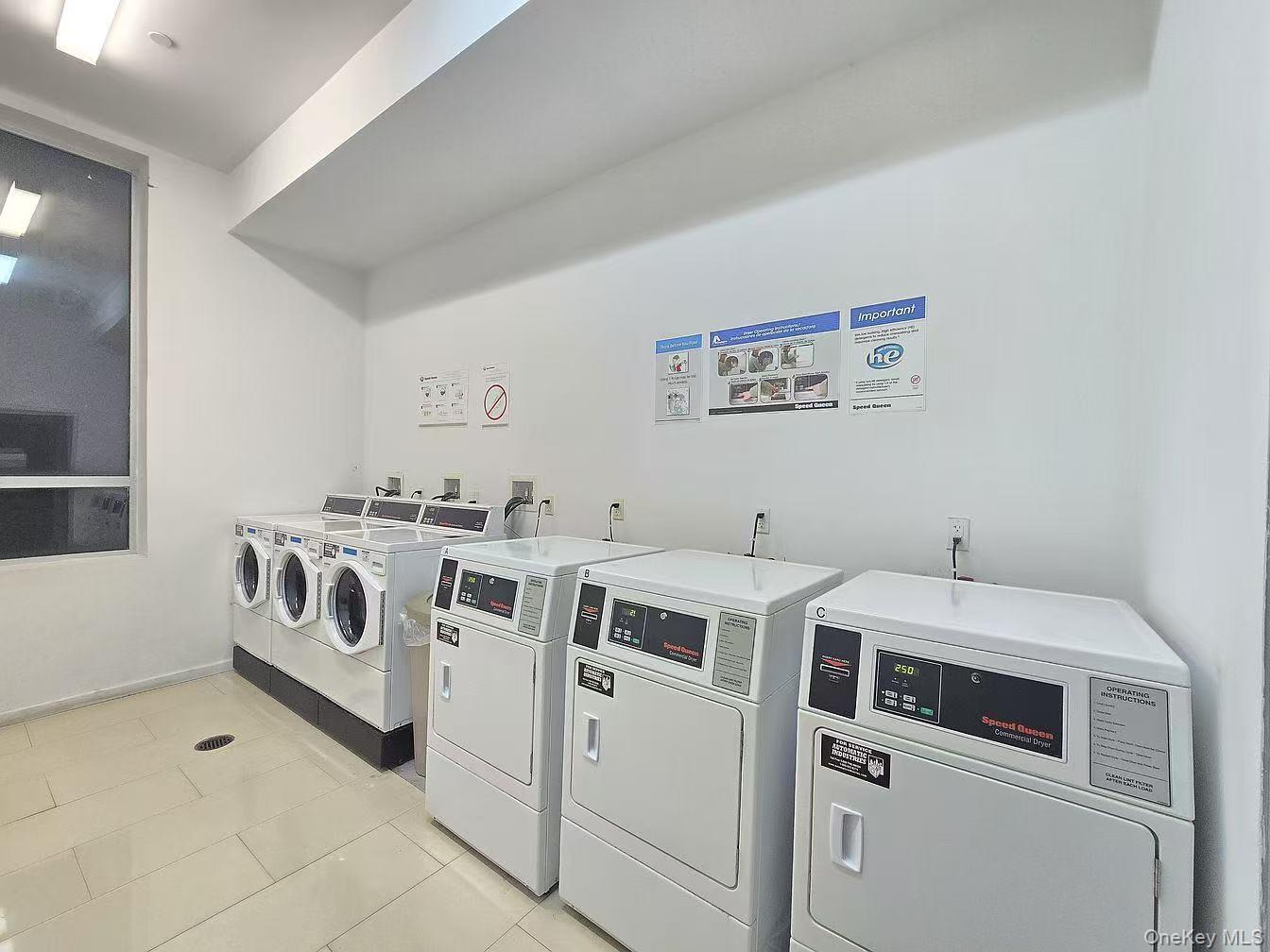 #8 photo, 7159 160th Street, Fresh Meadows , NY 11365