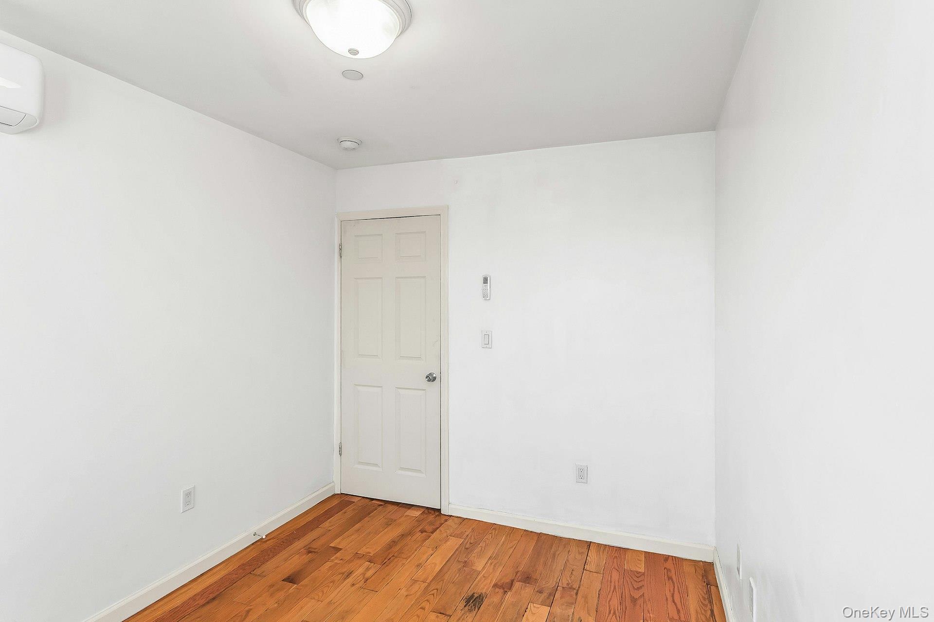 #11 photo, 37-20 Prince Street, Flushing , NY 11354