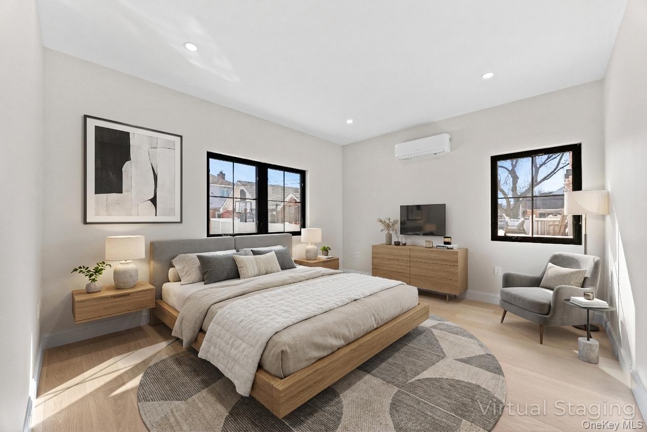 #3 photo, 75-31 175th Street, Fresh Meadows , NY 11366