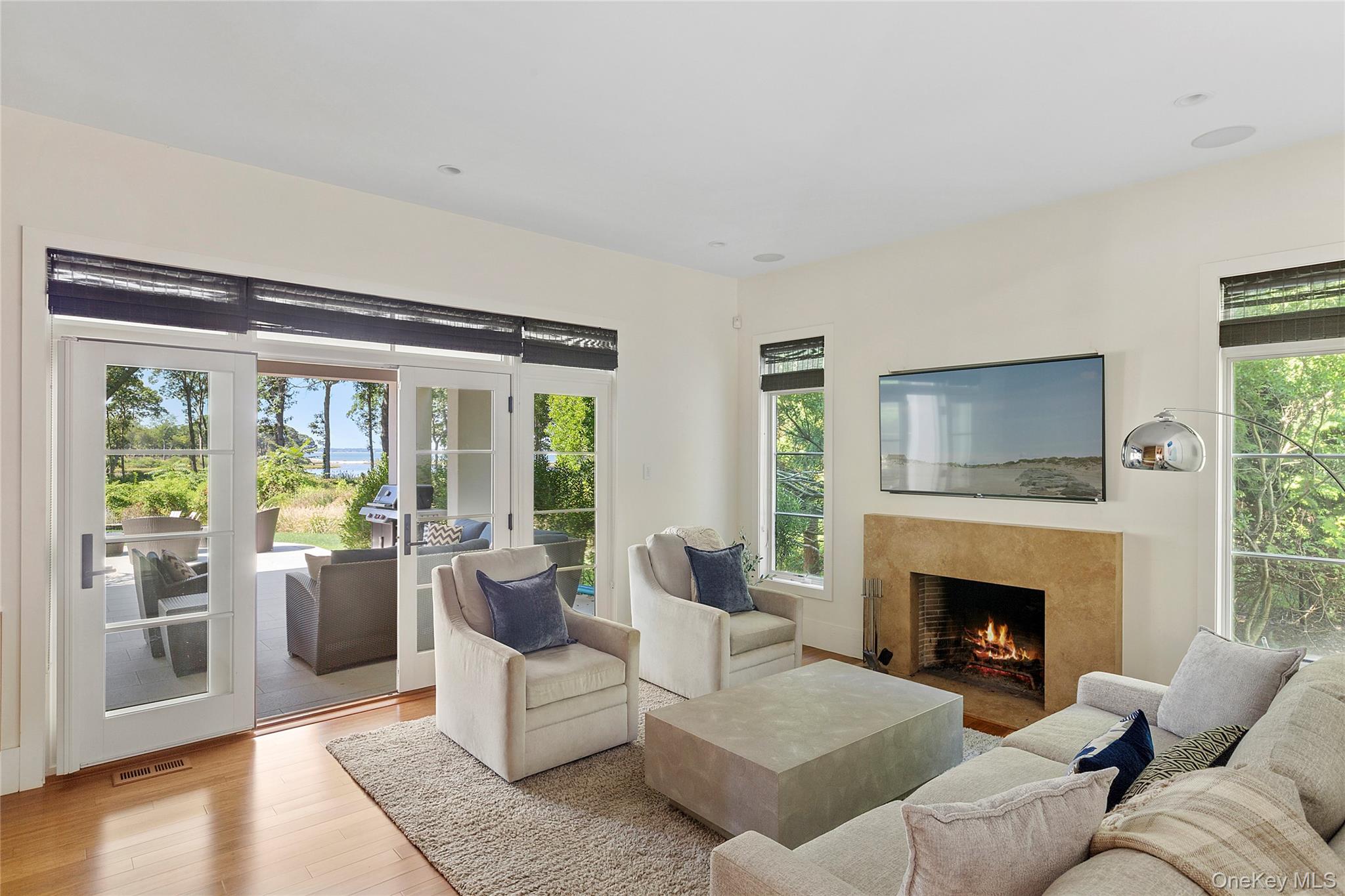 #13 photo, 27 Ezekills Hollow, Sag Harbor , NY 11963