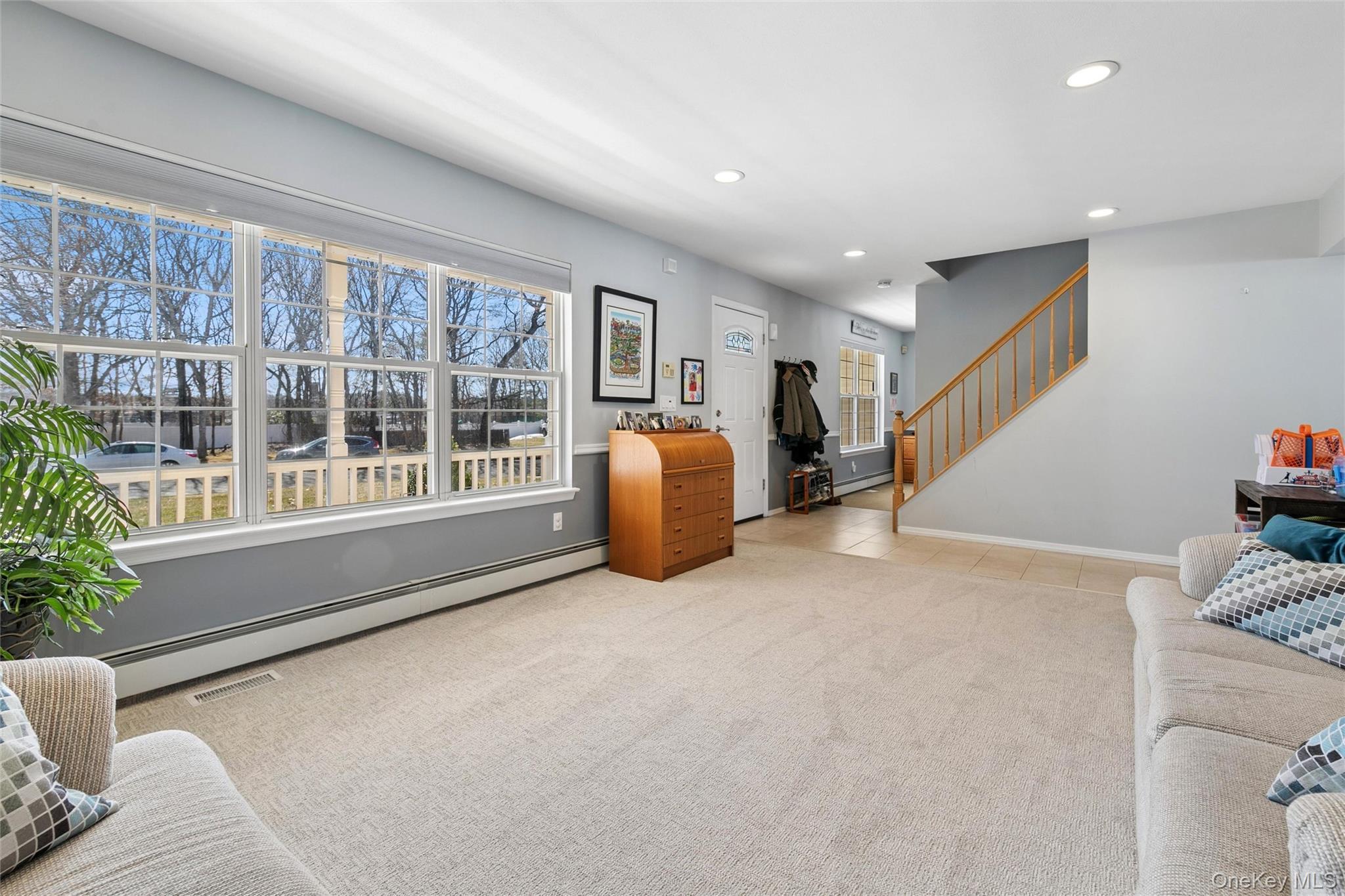 #5 photo, 9 Village Drive, Саффолк ‖ Medford , NY 11763