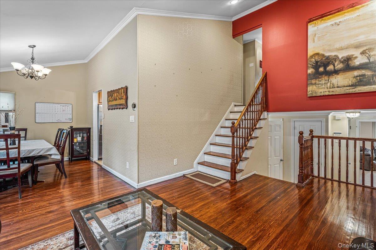 #12 photo, 17 Whitehall Lane, New Hyde Park , NY 11040