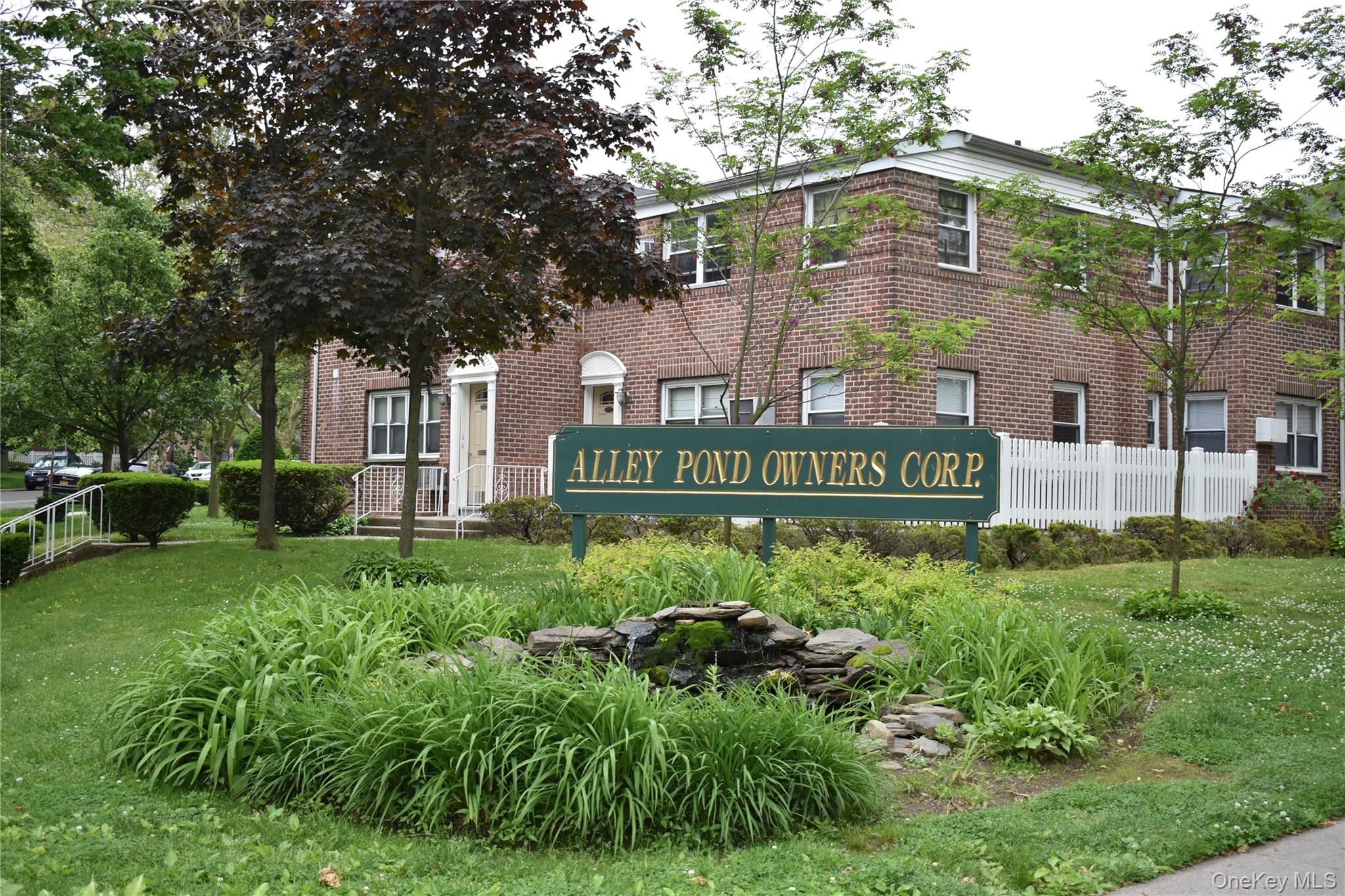 #1 photo, 224-07 Kingsbury Avenue, קווינס Bayside , NY 11364