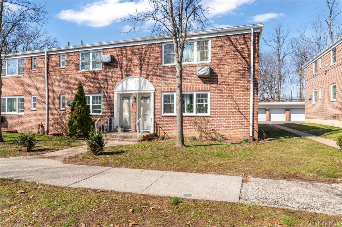 #2 photo, 224-07 Kingsbury Avenue, Bayside , NY 11364