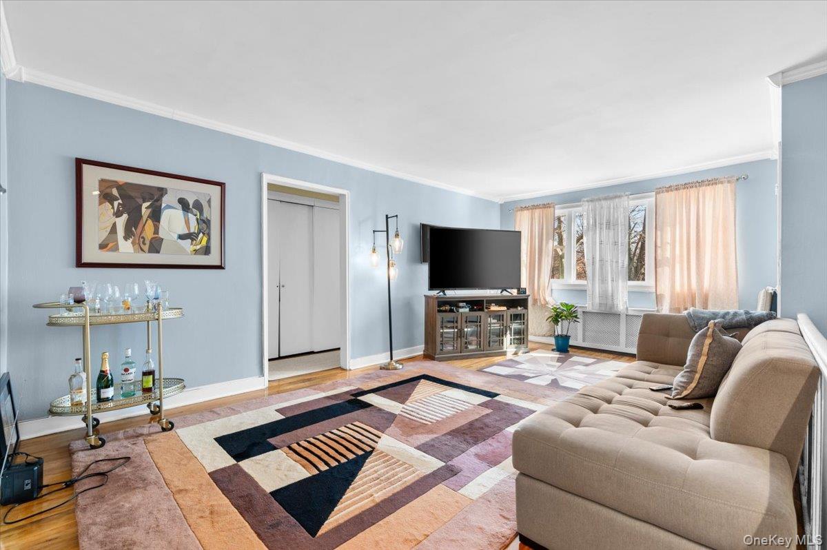 #5 photo, 224-07 Kingsbury Avenue, Bayside , NY 11364