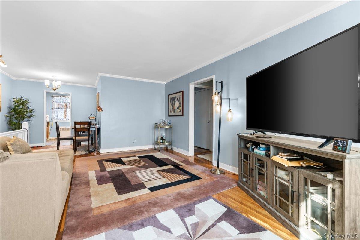 #7 photo, 224-07 Kingsbury Avenue, Bayside , NY 11364