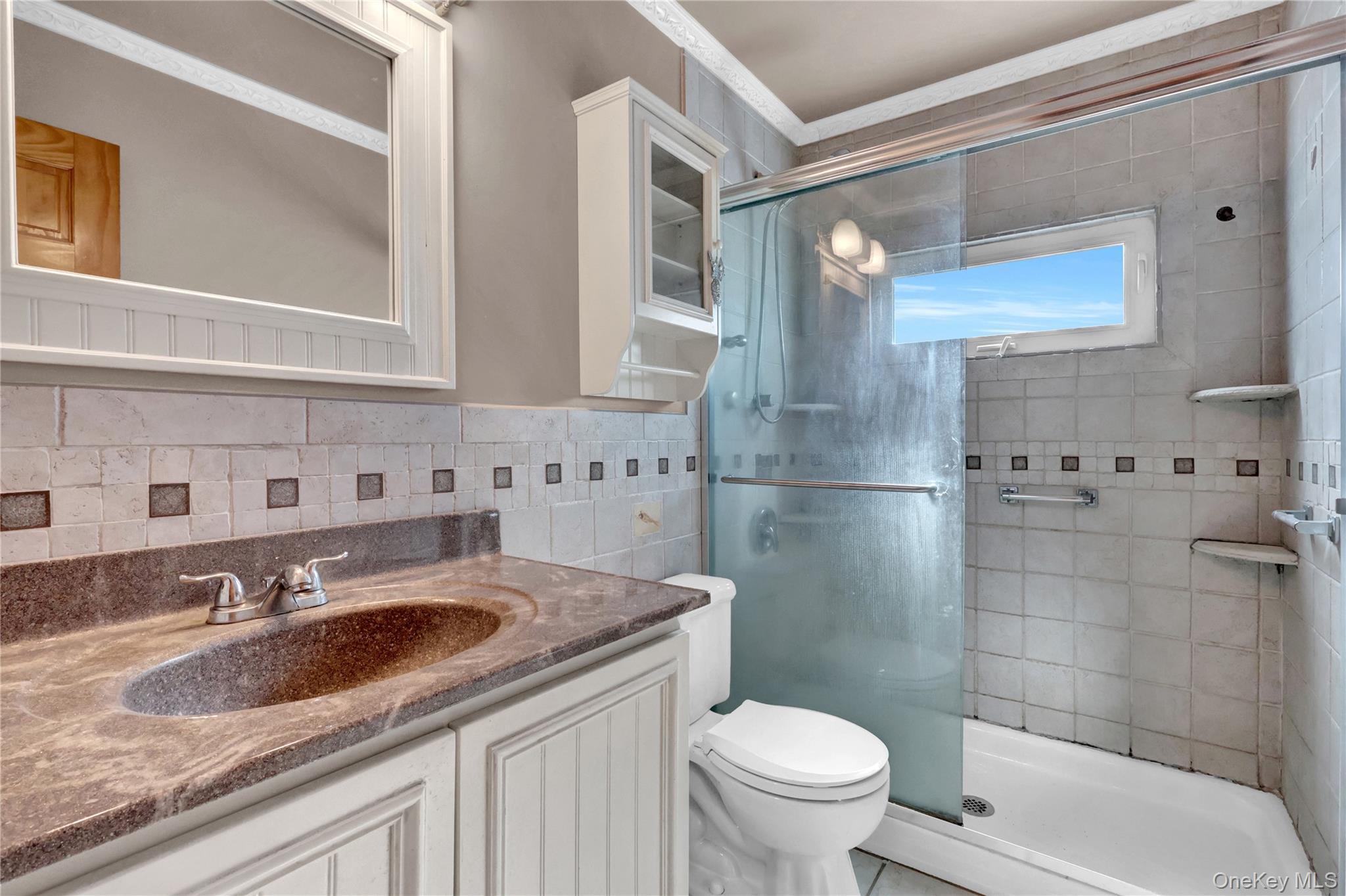 #14 photo, 258 Belmont Avenue, ناسو East Meadow , NY 11554