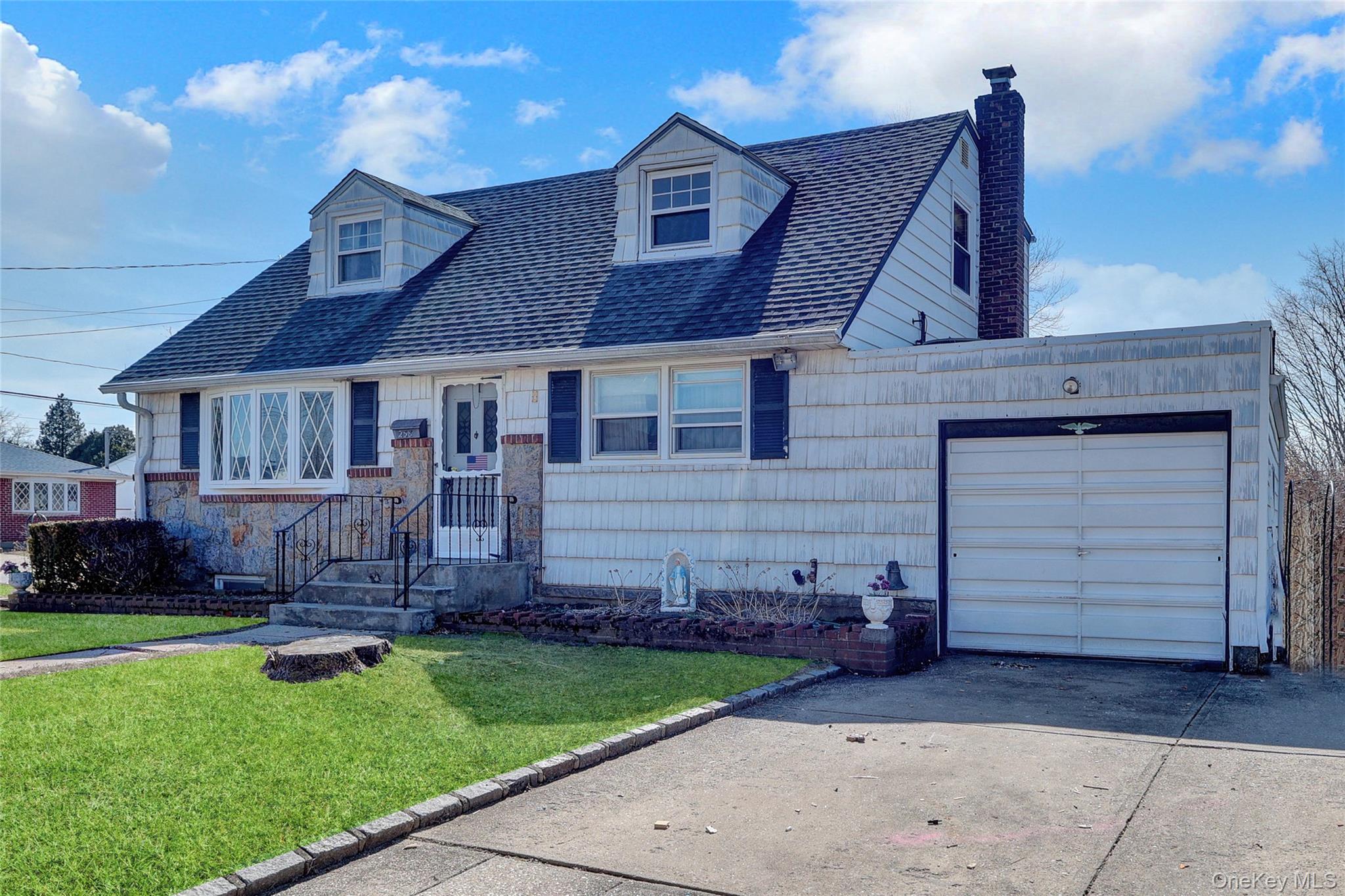 #3 photo, 258 Belmont Avenue, ناسو East Meadow , NY 11554