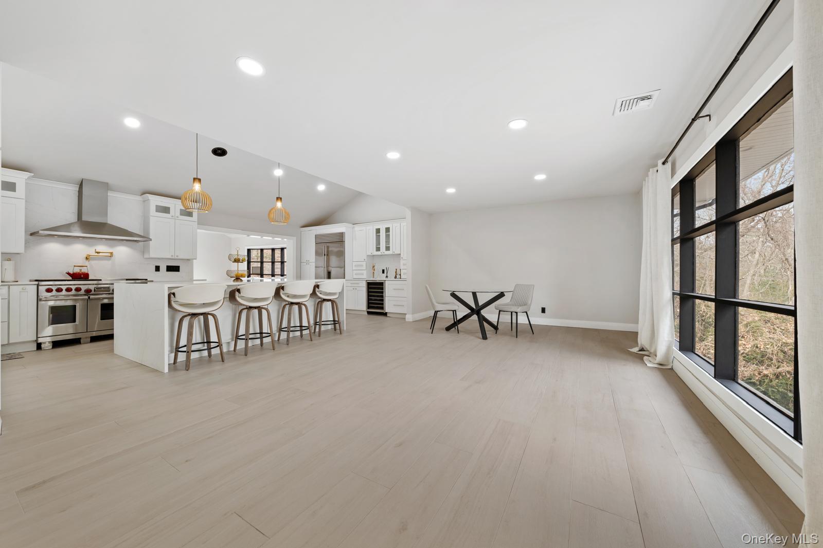 #8 photo, 111 Mill River Road, 롱 아일랜드 Upper Brookville , NY 11771