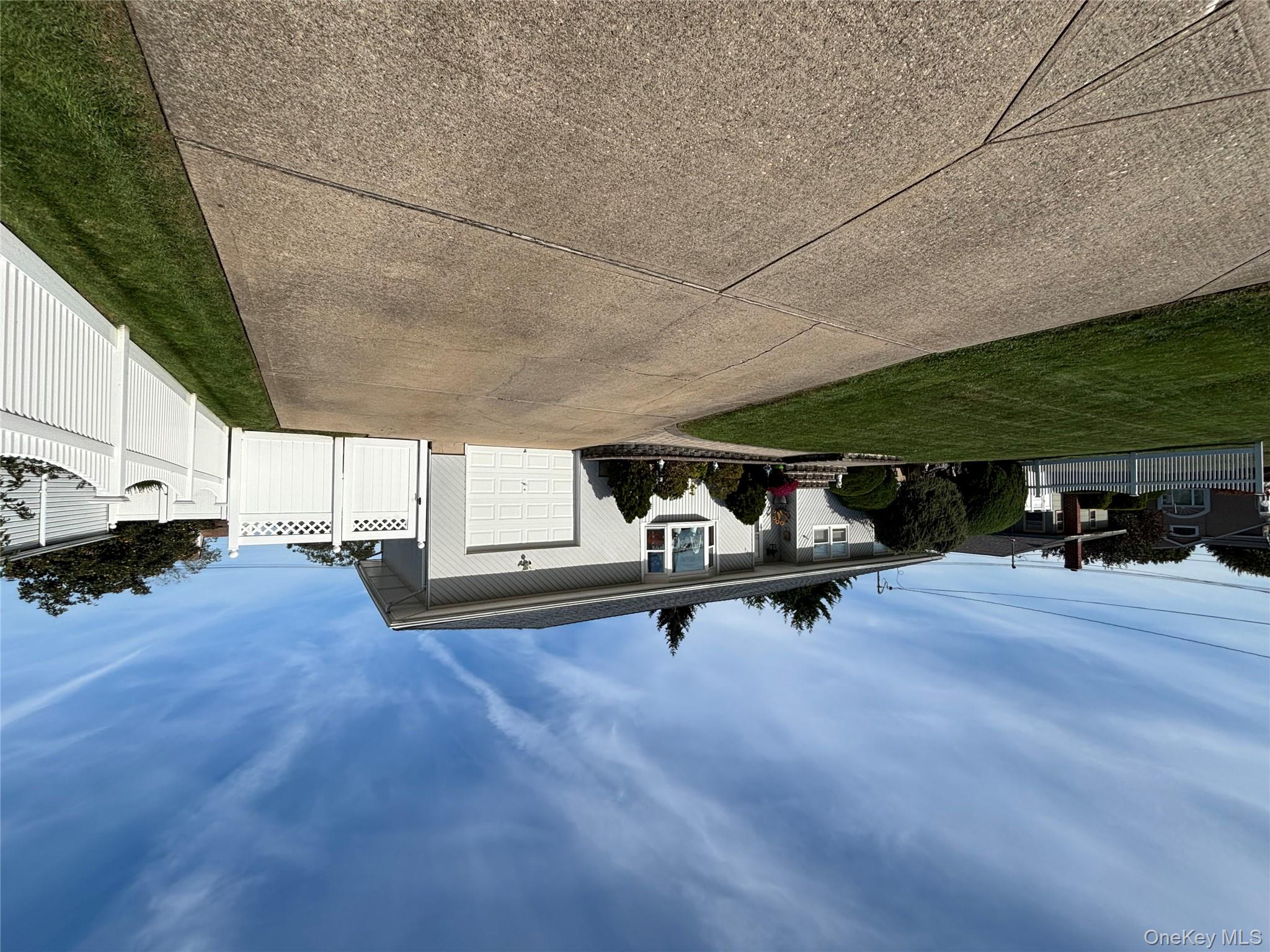 #2 photo, 294 34th Street, Lindenhurst , NY 11757