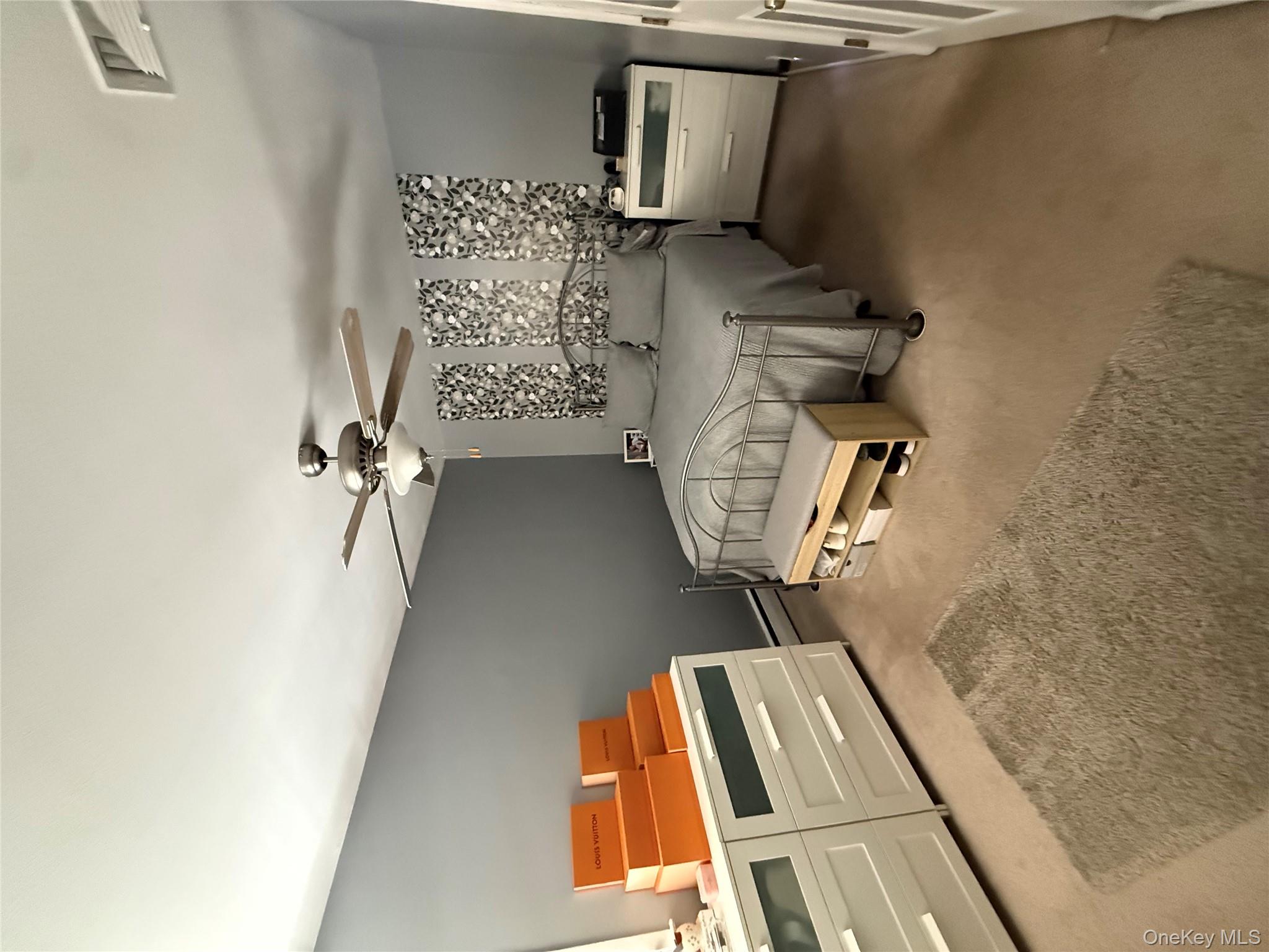 #7 photo, 294 34th Street, Lindenhurst , NY 11757