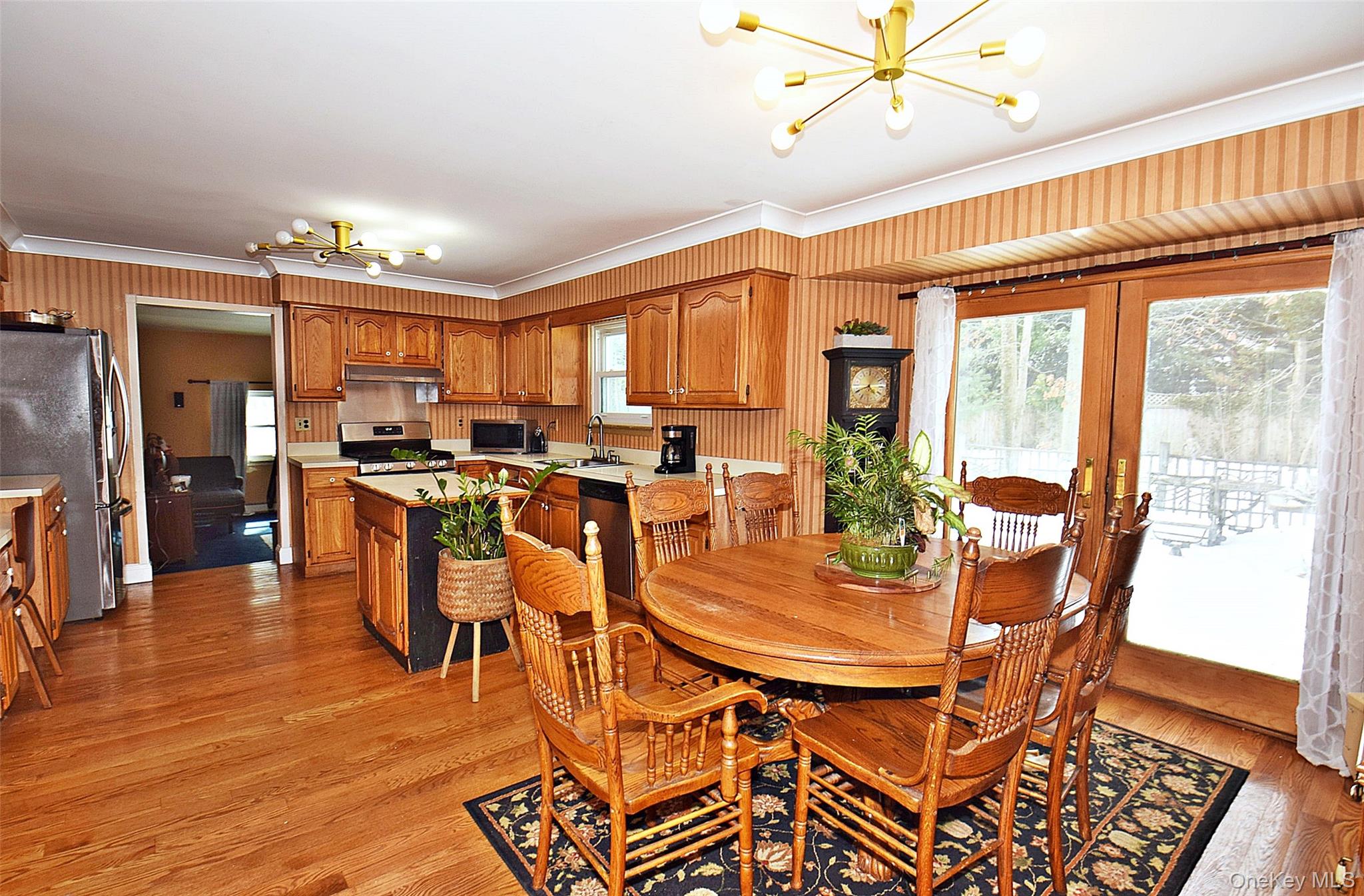 #11 photo, 338 Pond Path, East Setauket , NY 11733