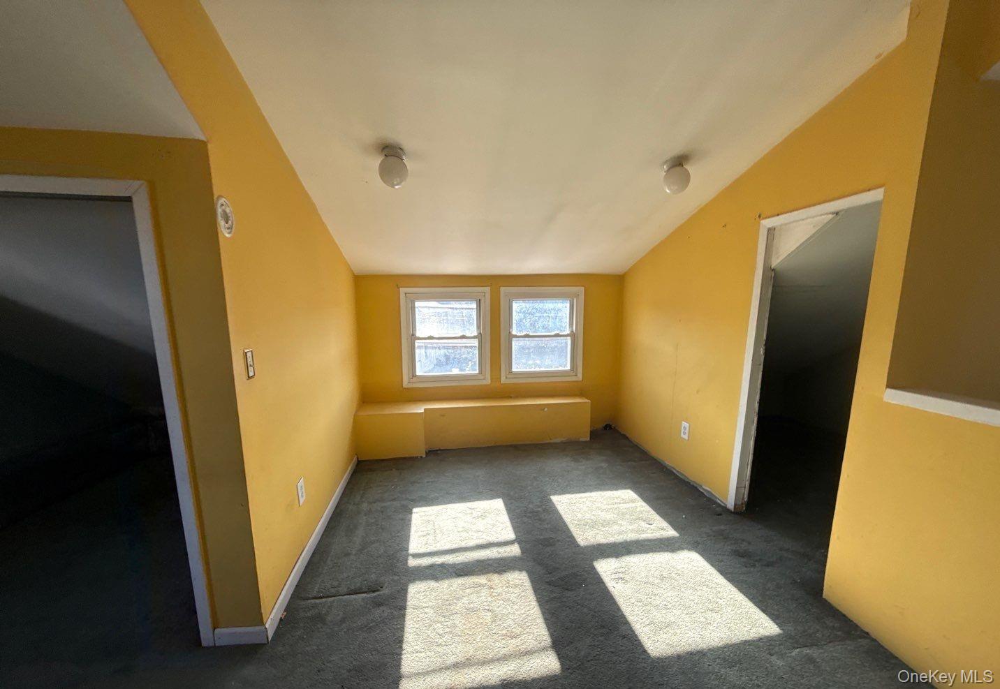 #17 photo, 280 Lawrence Avenue, Lawrence , NY 11559