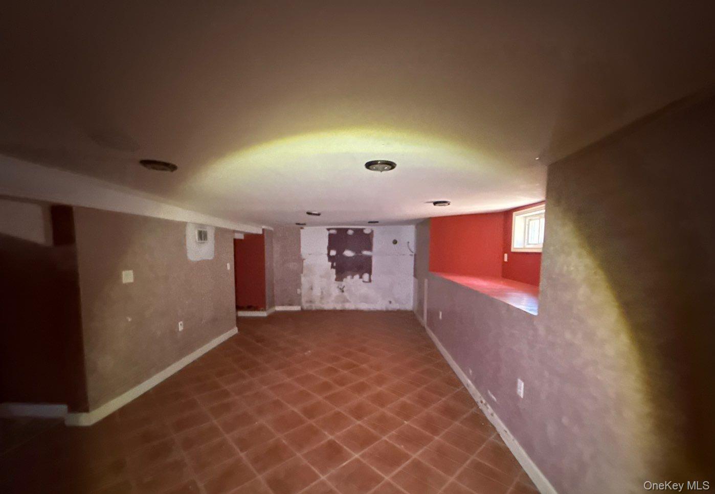 #19 photo, 280 Lawrence Avenue, Lawrence , NY 11559