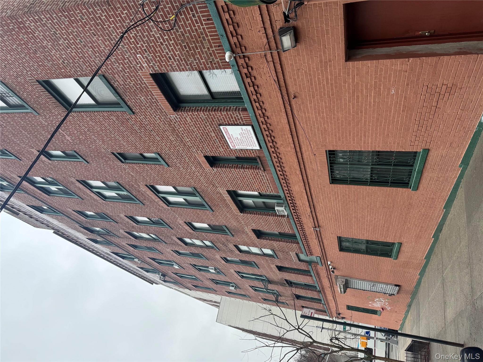 #3 photo, 530 159th, Бронкс ‖ Bronx , NY 10451