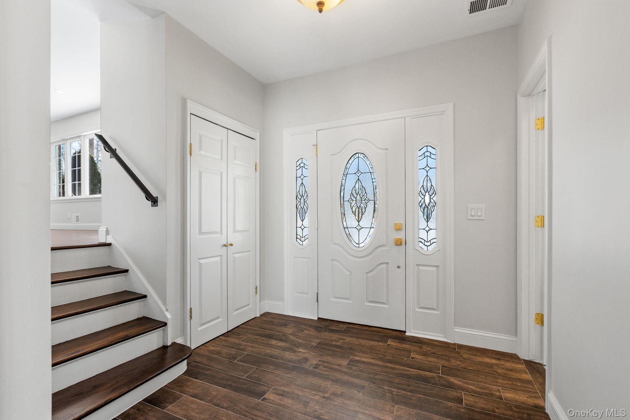 #5 photo, 91 Worthington Road, White Plains , NY 10607