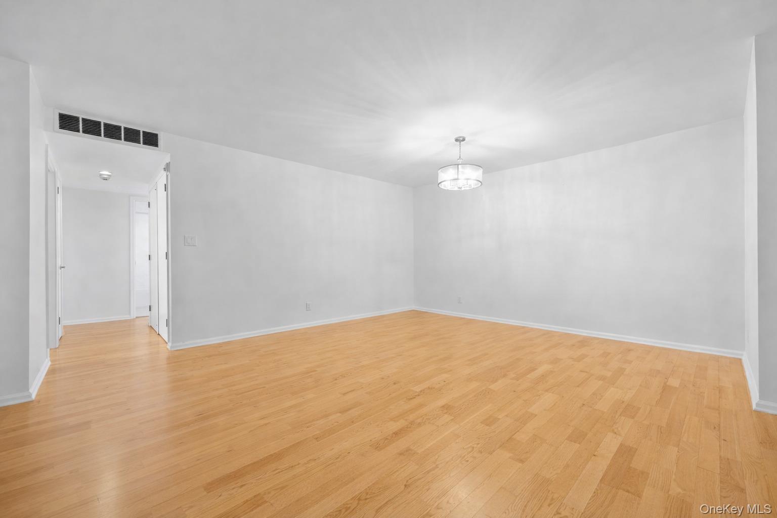 #12 photo, 140 Field Point Road, Greenwich , CT 06830