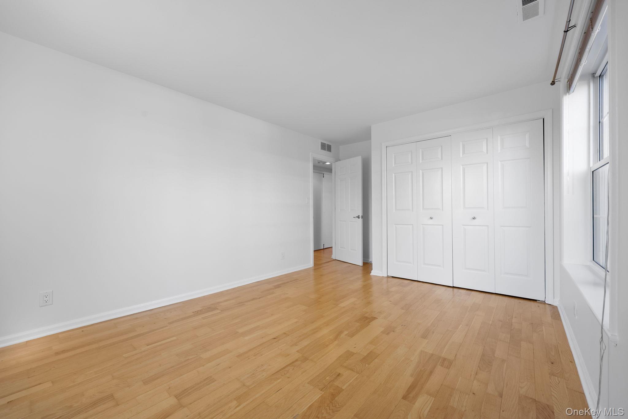 #20 photo, 140 Field Point Road, Greenwich , CT 06830