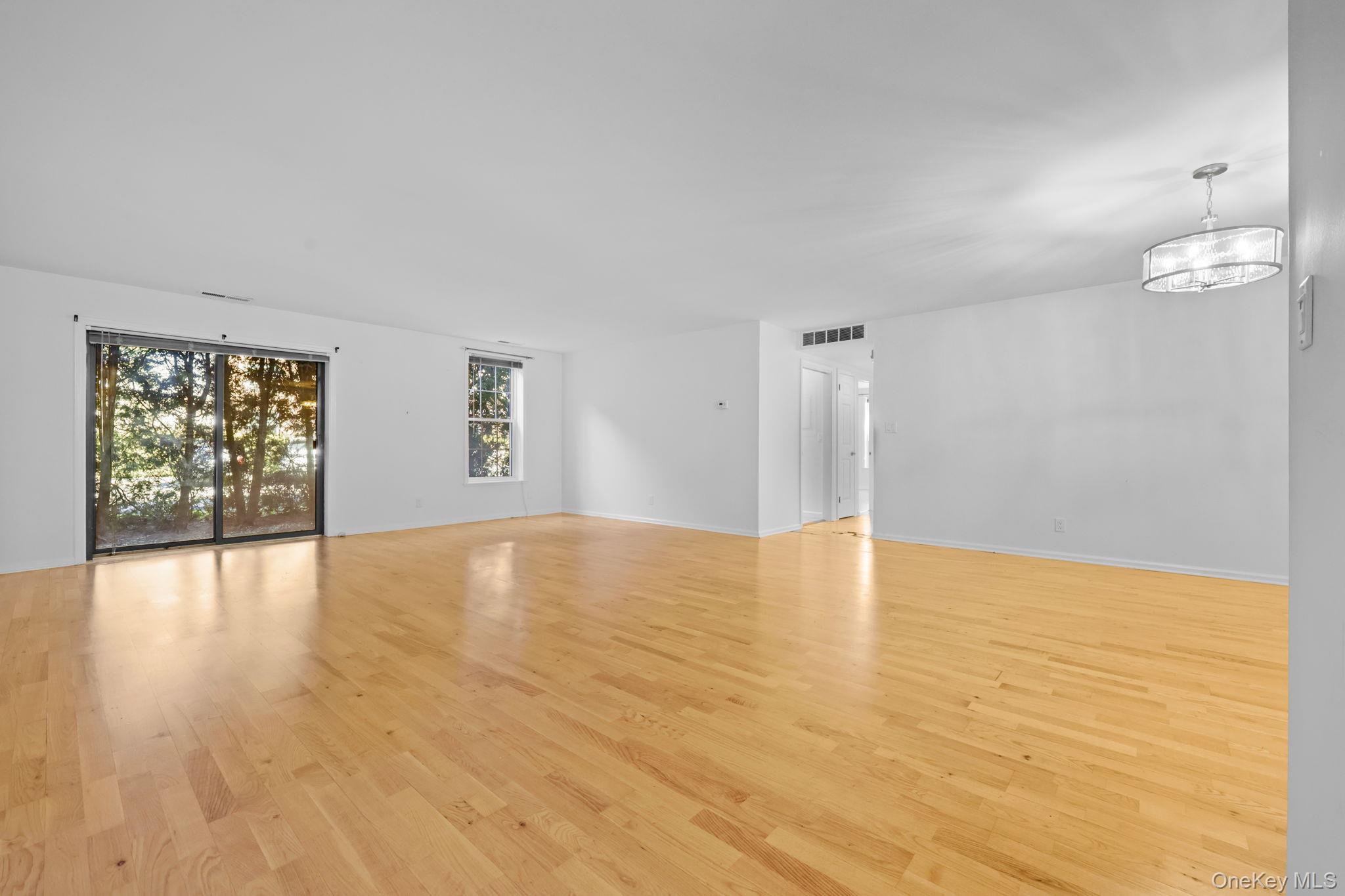 #8 photo, 140 Field Point Road, Greenwich , CT 06830