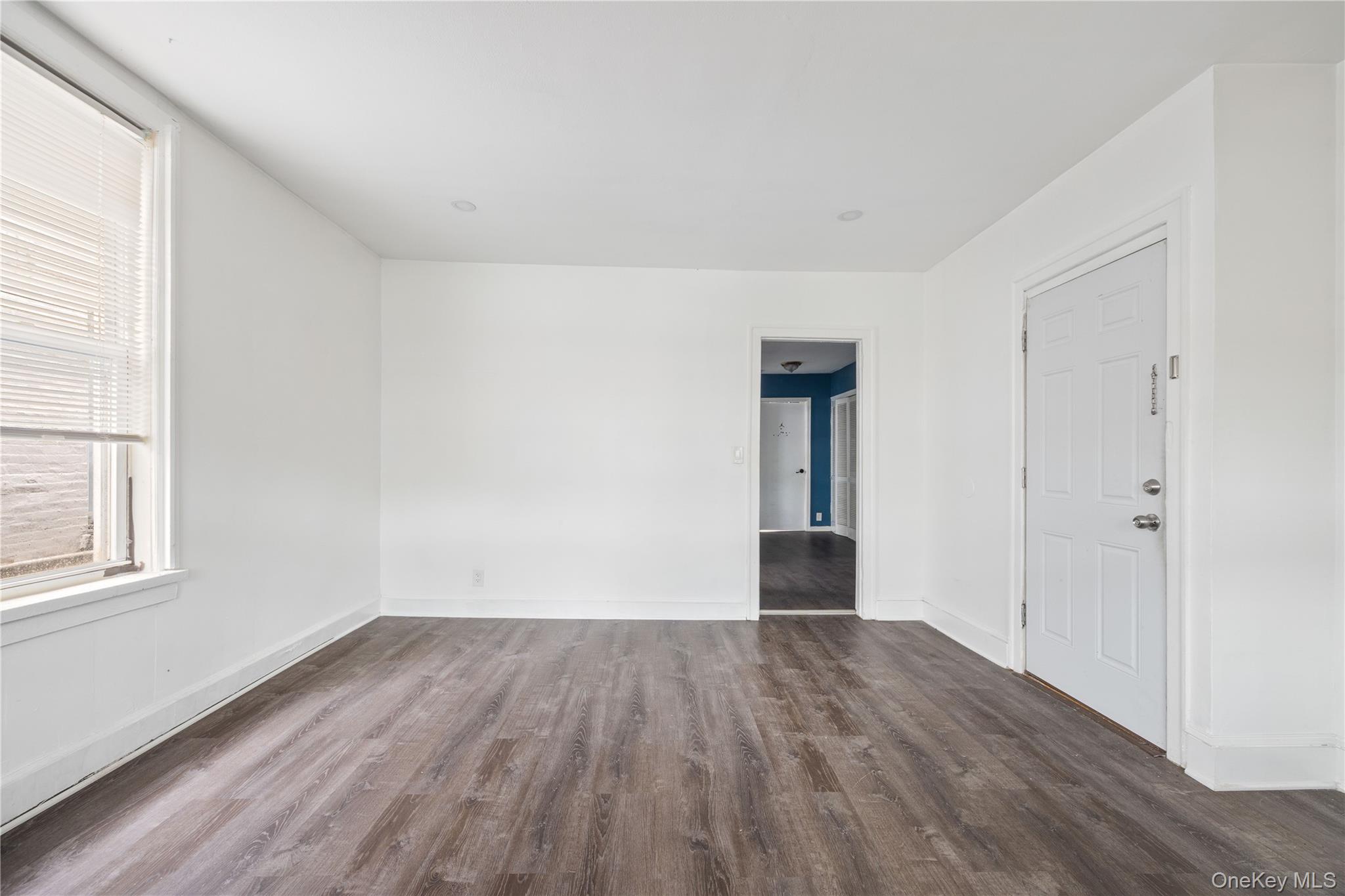 #9 photo, 645 Saint Lawrence Avenue, Bronx , NY 10473