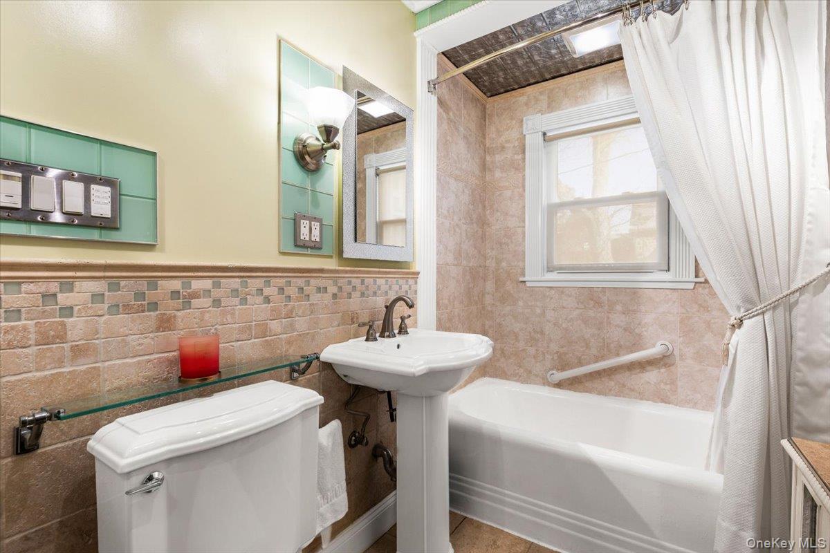 #18 photo, 58 Kingston Avenue, Yonkers , NY 10701