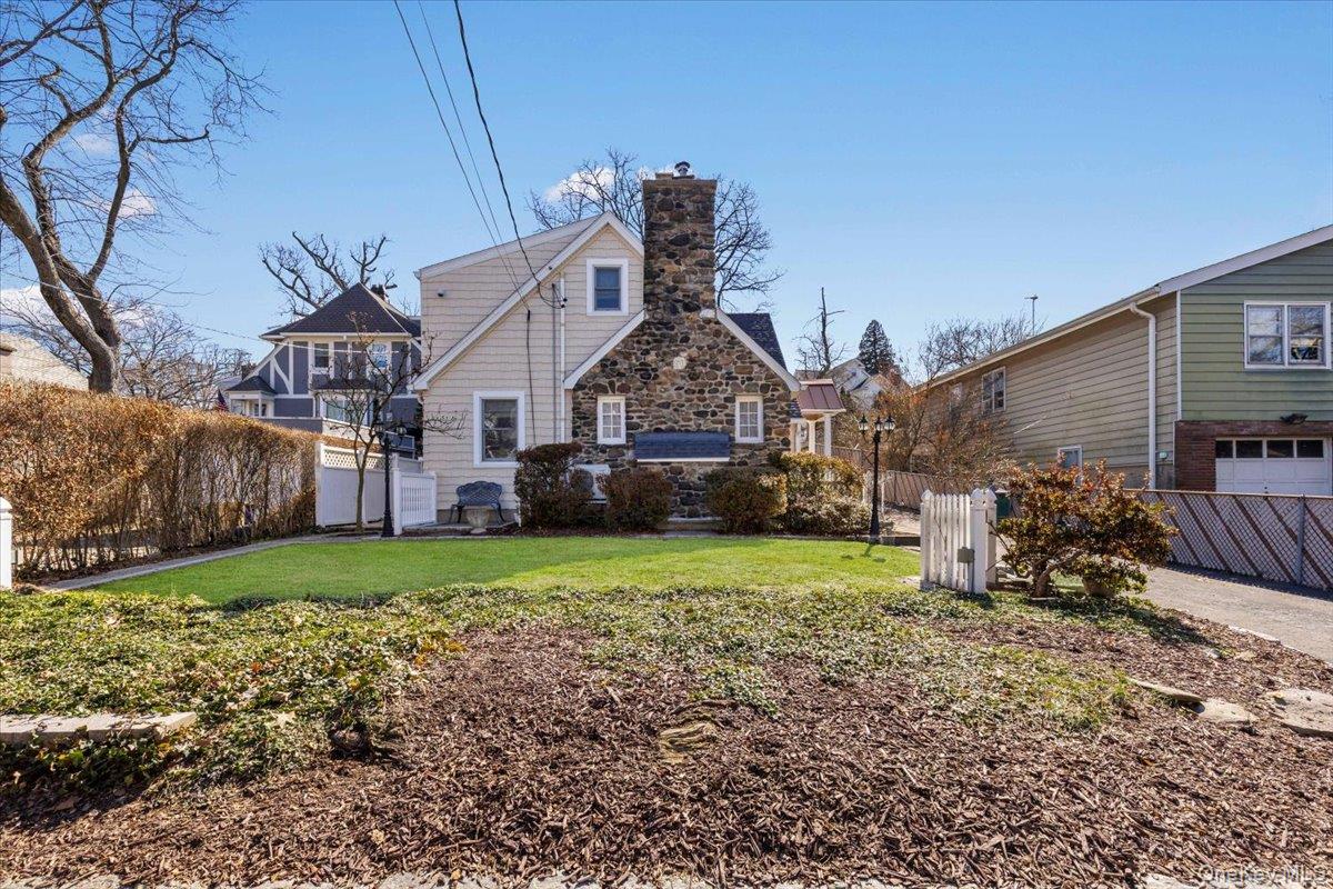 #2 photo, 58 Kingston Avenue, Yonkers , NY 10701