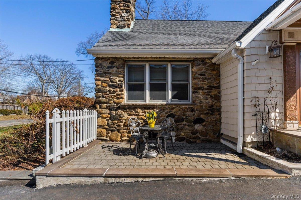 #3 photo, 58 Kingston Avenue, Yonkers , NY 10701