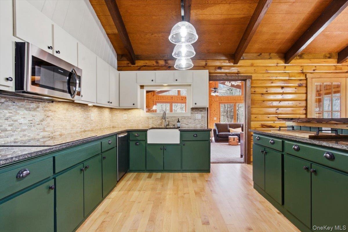 #18 photo, 183 Bullet Hole Road, Mahopac , NY 10541