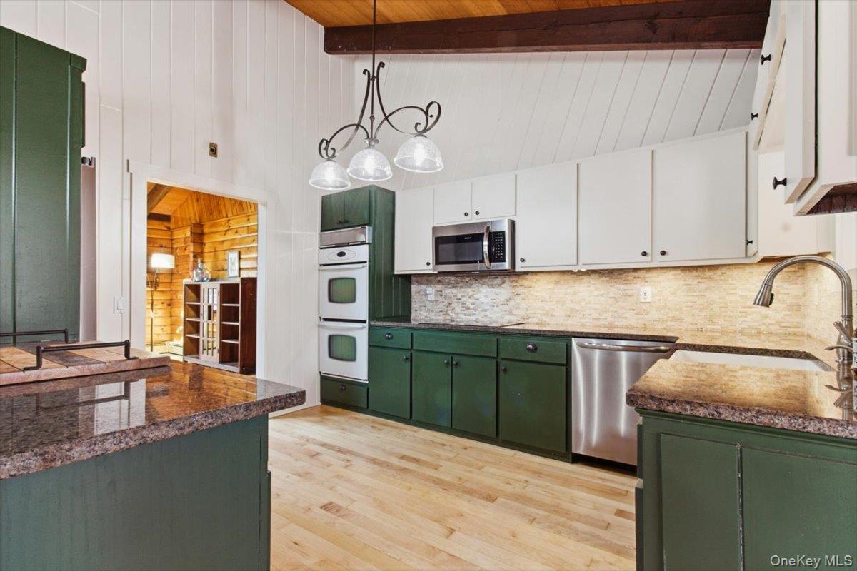 #20 photo, 183 Bullet Hole Road, Mahopac , NY 10541