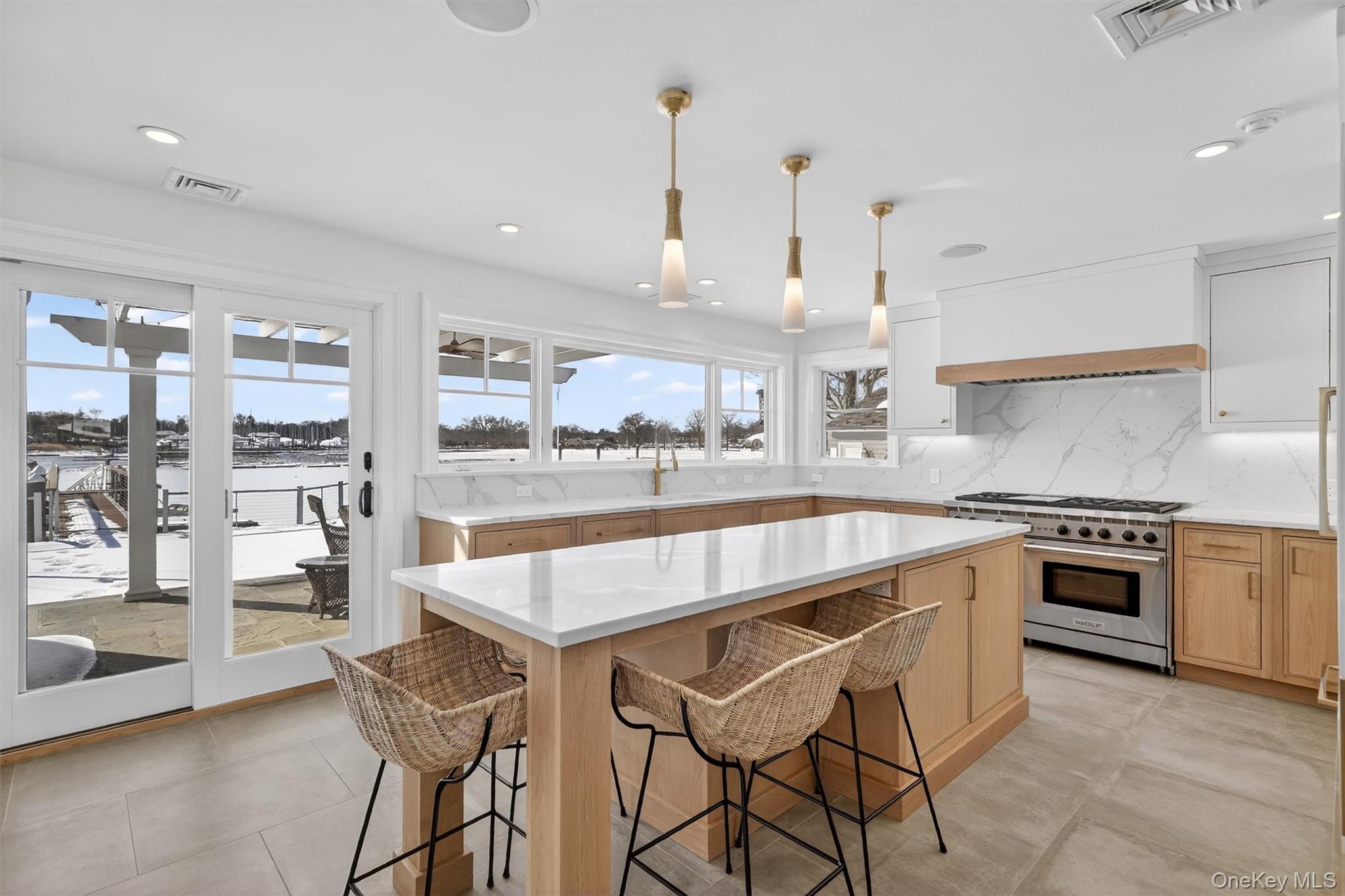 #12 photo, 506 Shore Acres Drive, Mamaroneck , NY 10543