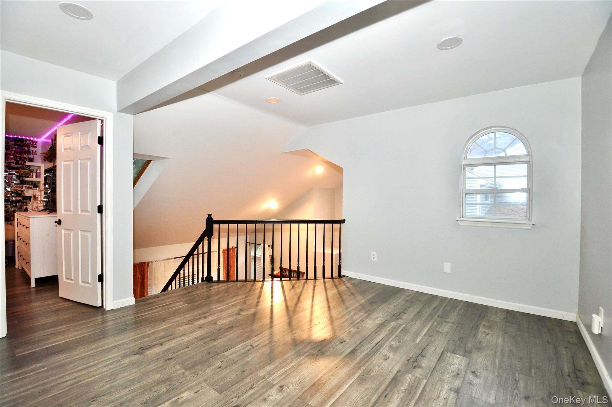 #17 photo, 1067 Washington Green, New Windsor , NY 12553