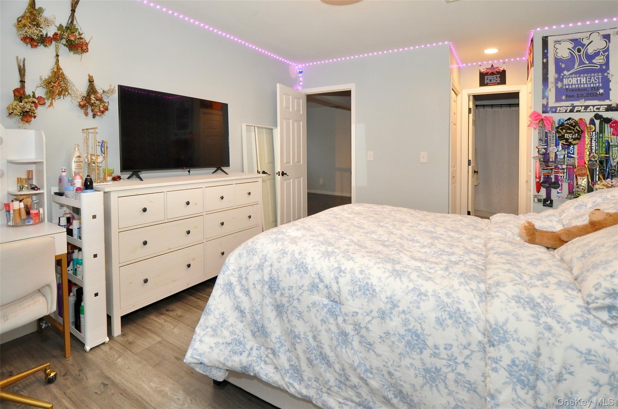 #20 photo, 1067 Washington Green, New Windsor , NY 12553