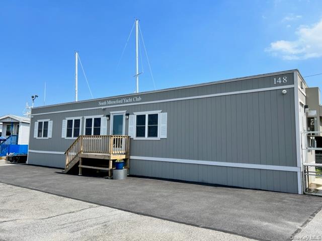 #9 photo, 148 City Island Avenue, Bronx , NY 10464