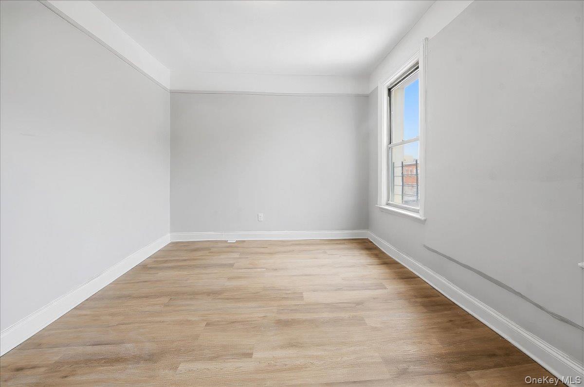 #12 photo, 2712 Holland Avenue, 布朗士 Bronx , NY 10467