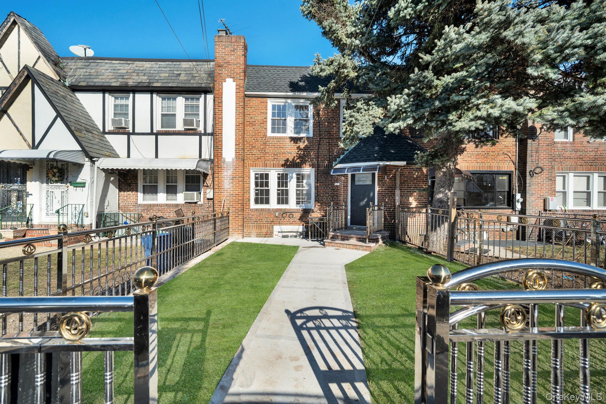 #1 photo, 114-23 200th Street, 皇后區 Saint Albans , NY 11412