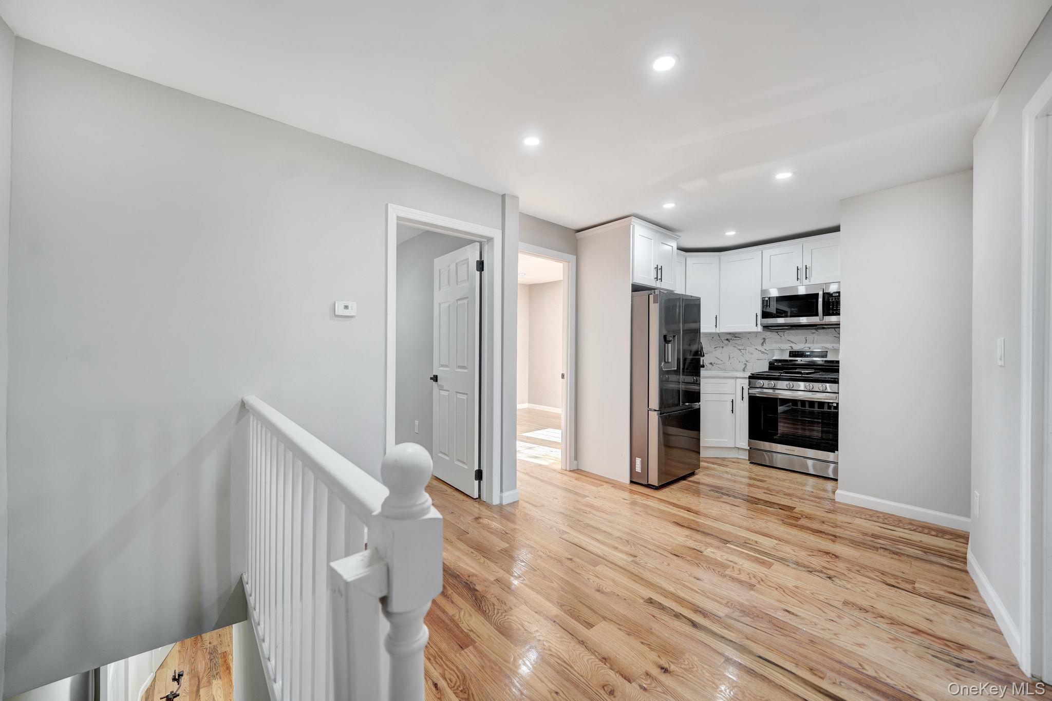 #12 photo, 114-23 200th Street, 皇后區 Saint Albans , NY 11412