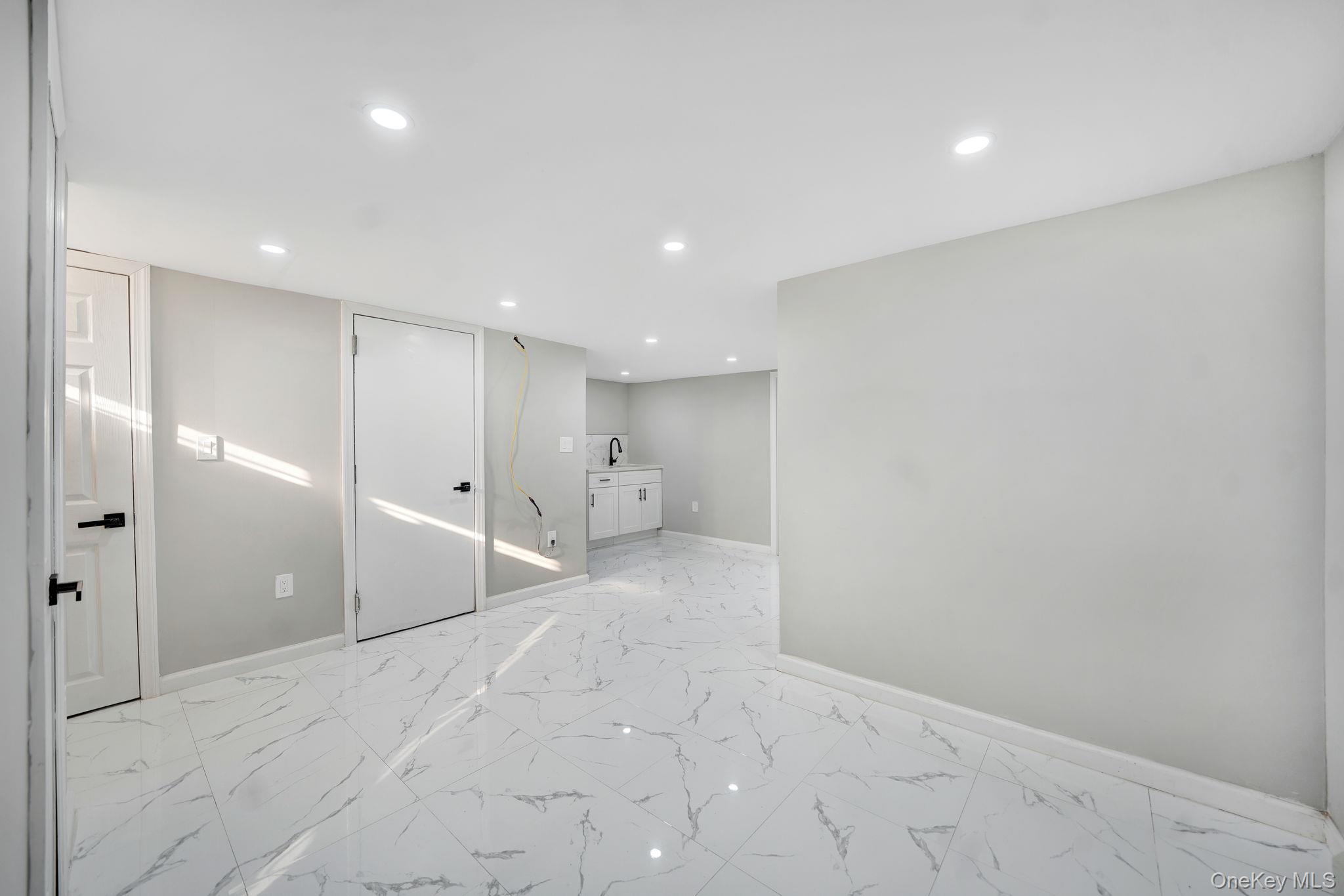 #19 photo, 114-23 200th Street, 皇后區 Saint Albans , NY 11412