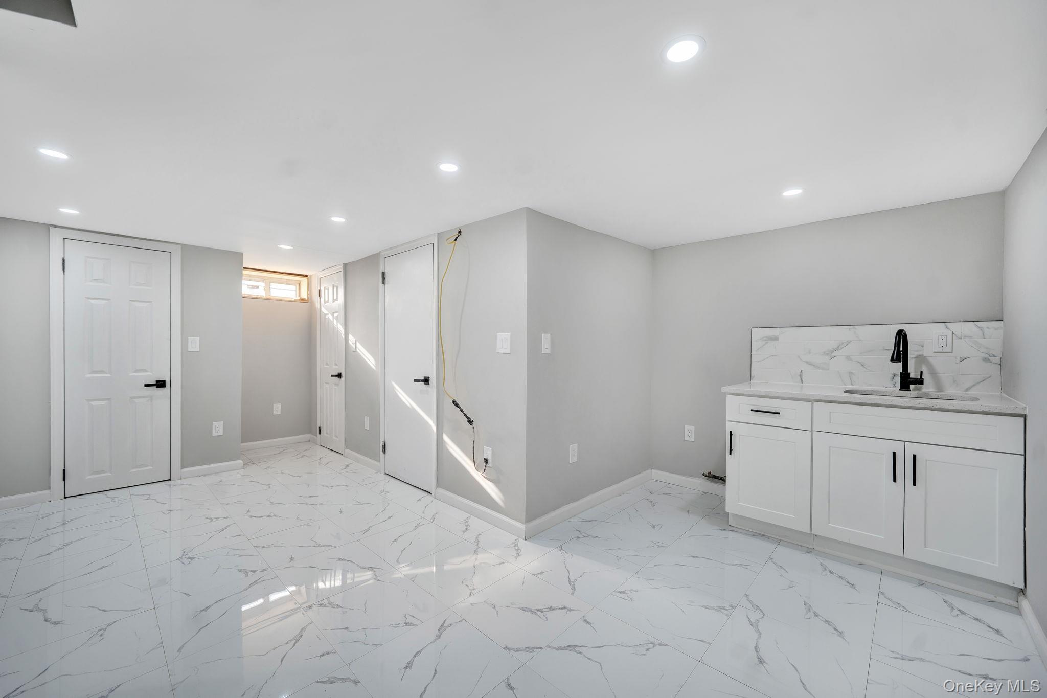 #20 photo, 114-23 200th Street, 皇后區 Saint Albans , NY 11412