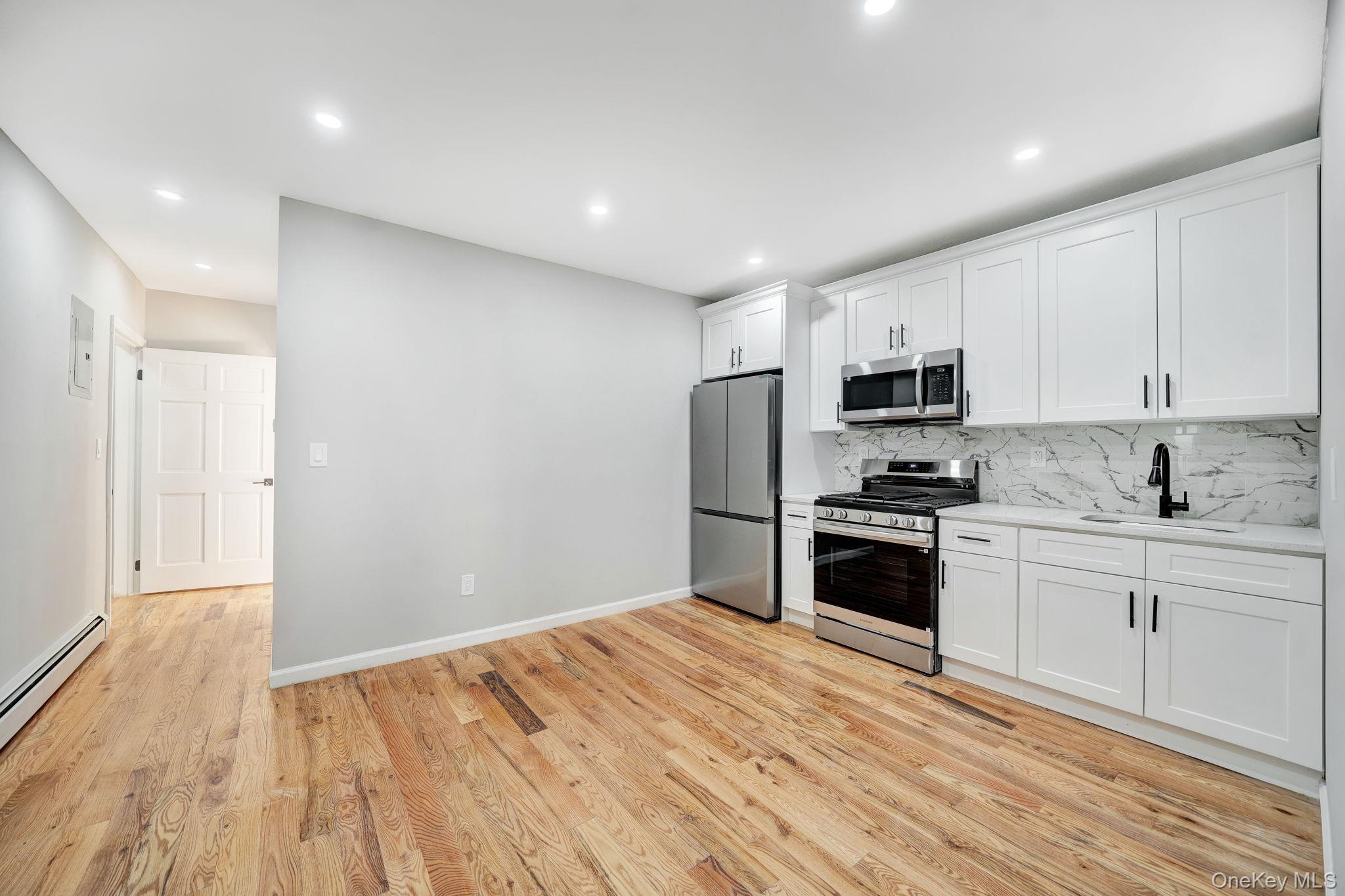 #6 photo, 114-23 200th Street, 皇后區 Saint Albans , NY 11412