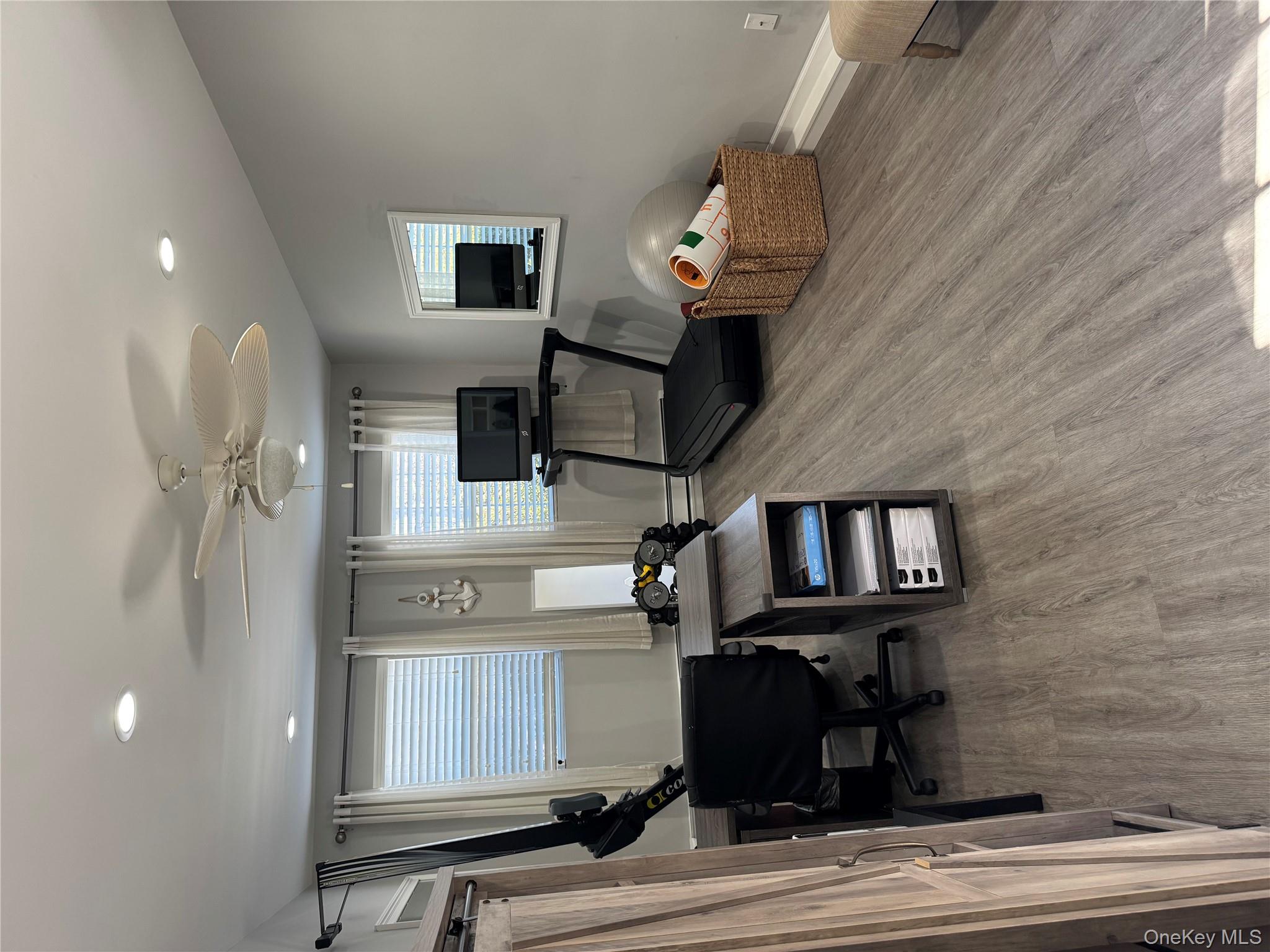 #9 photo, 20 Jennifers Path, 东长岛 Westhampton Beach , NY 11978