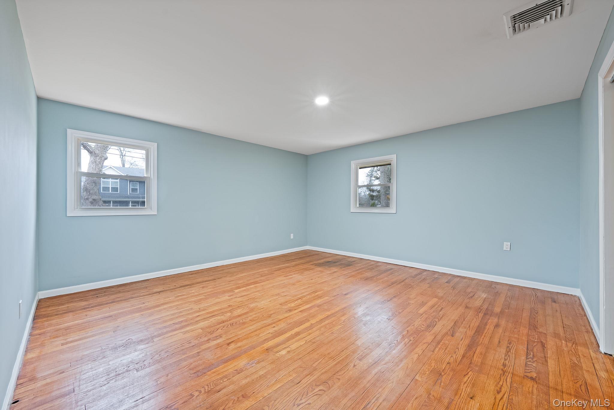 #15 photo, 36 Maple Lane, Shirley , NY 11967