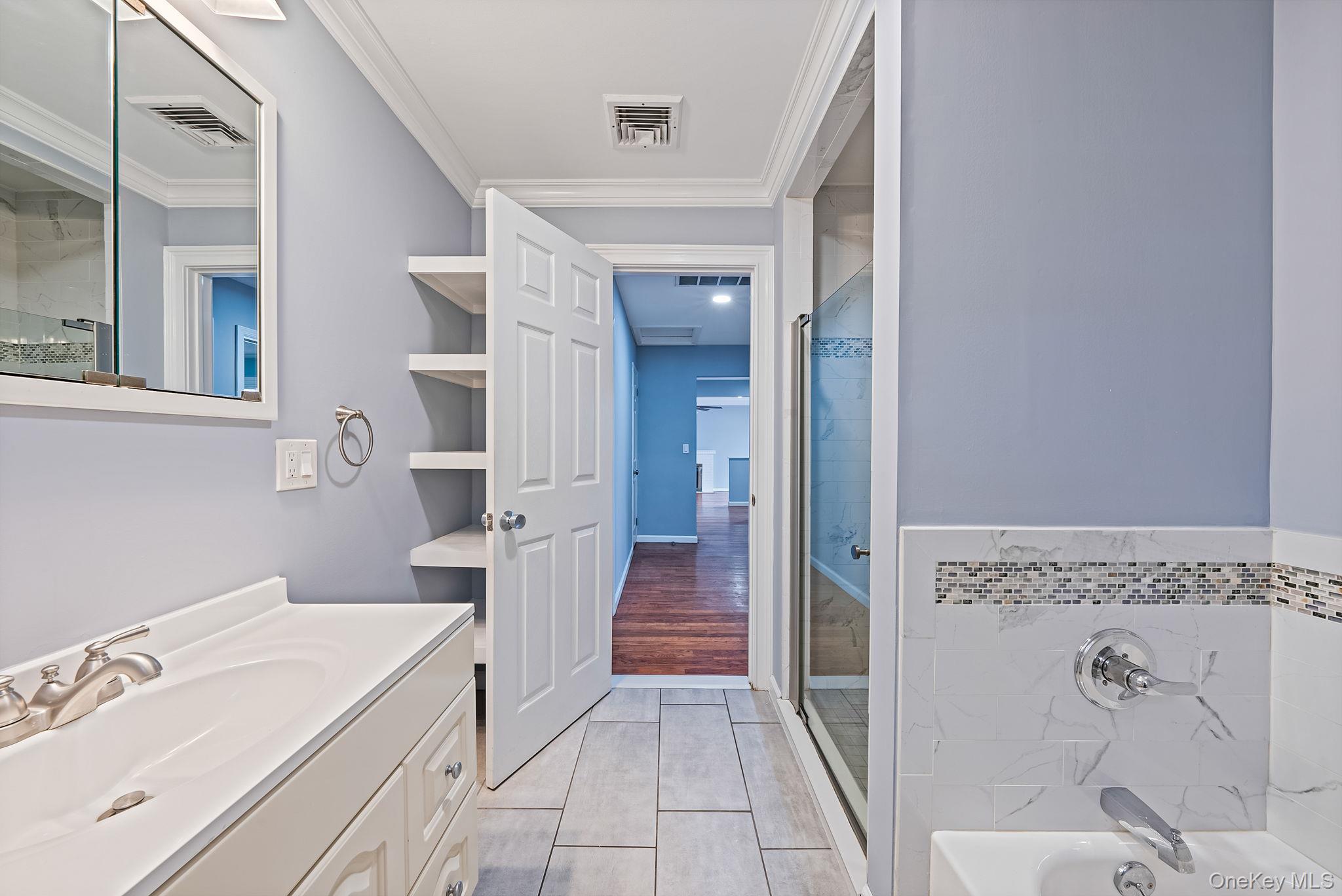 #18 photo, 36 Maple Lane, Shirley , NY 11967