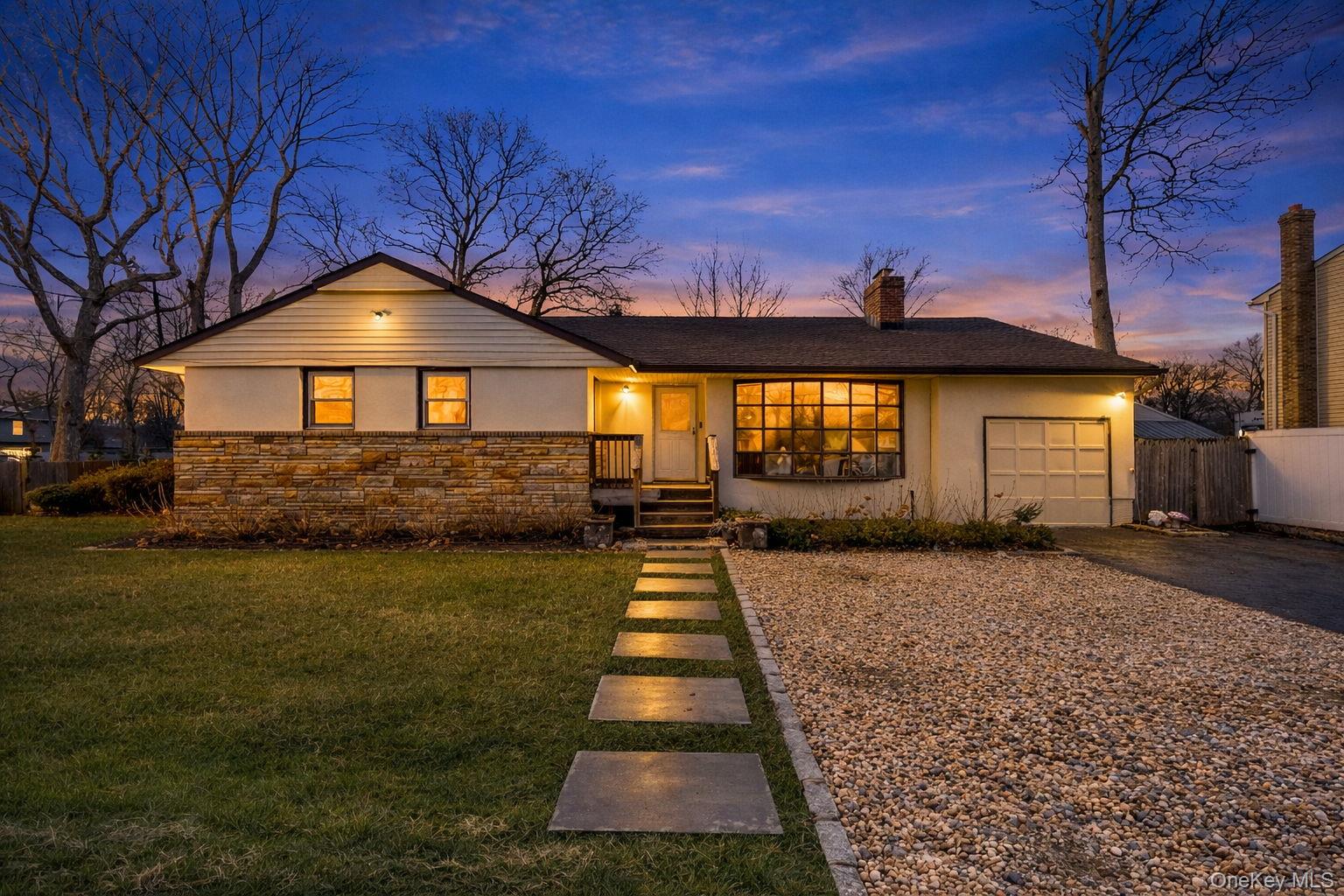 #2 photo, 36 Maple Lane, Shirley , NY 11967