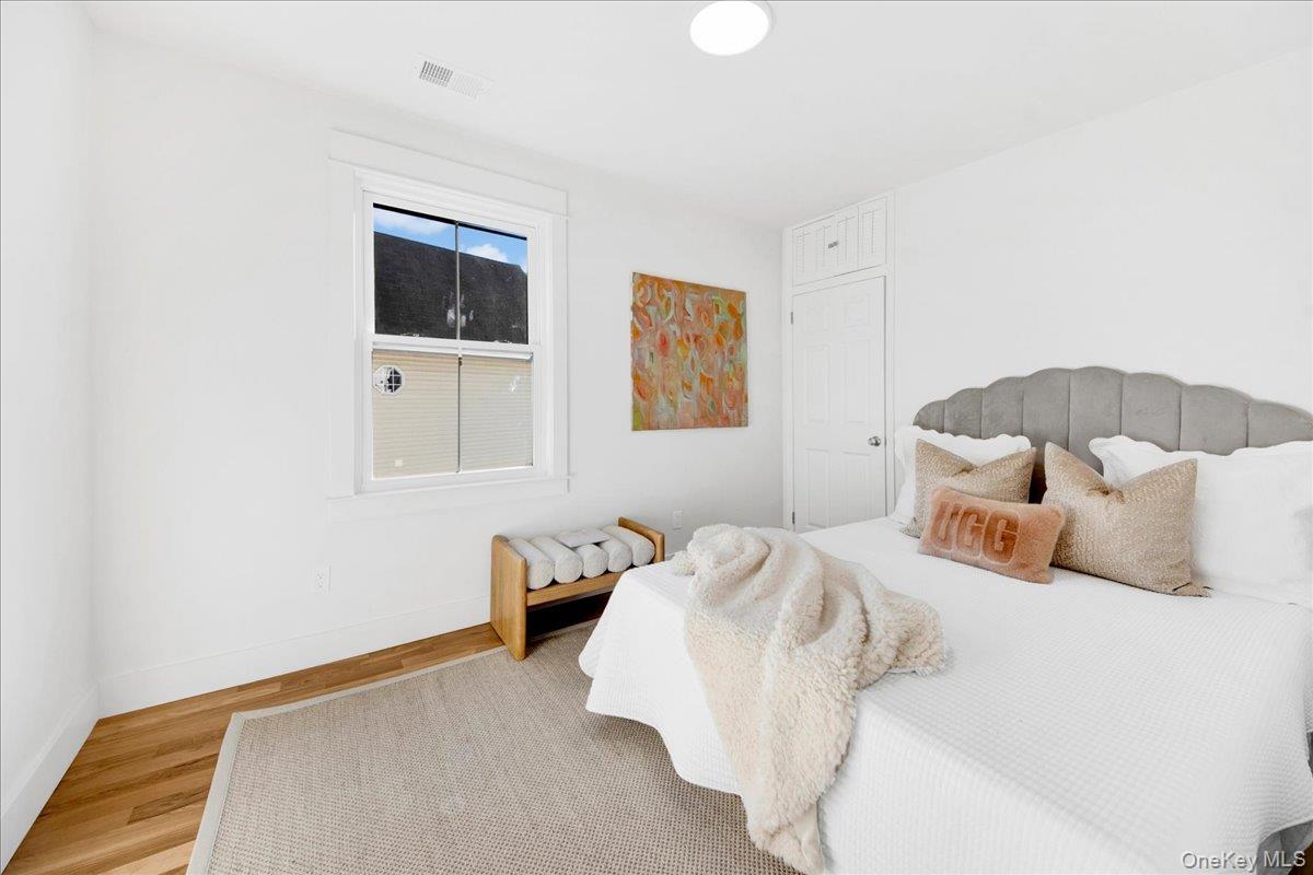 #18 photo, 410 Third Avenue, Pelham , NY 10803