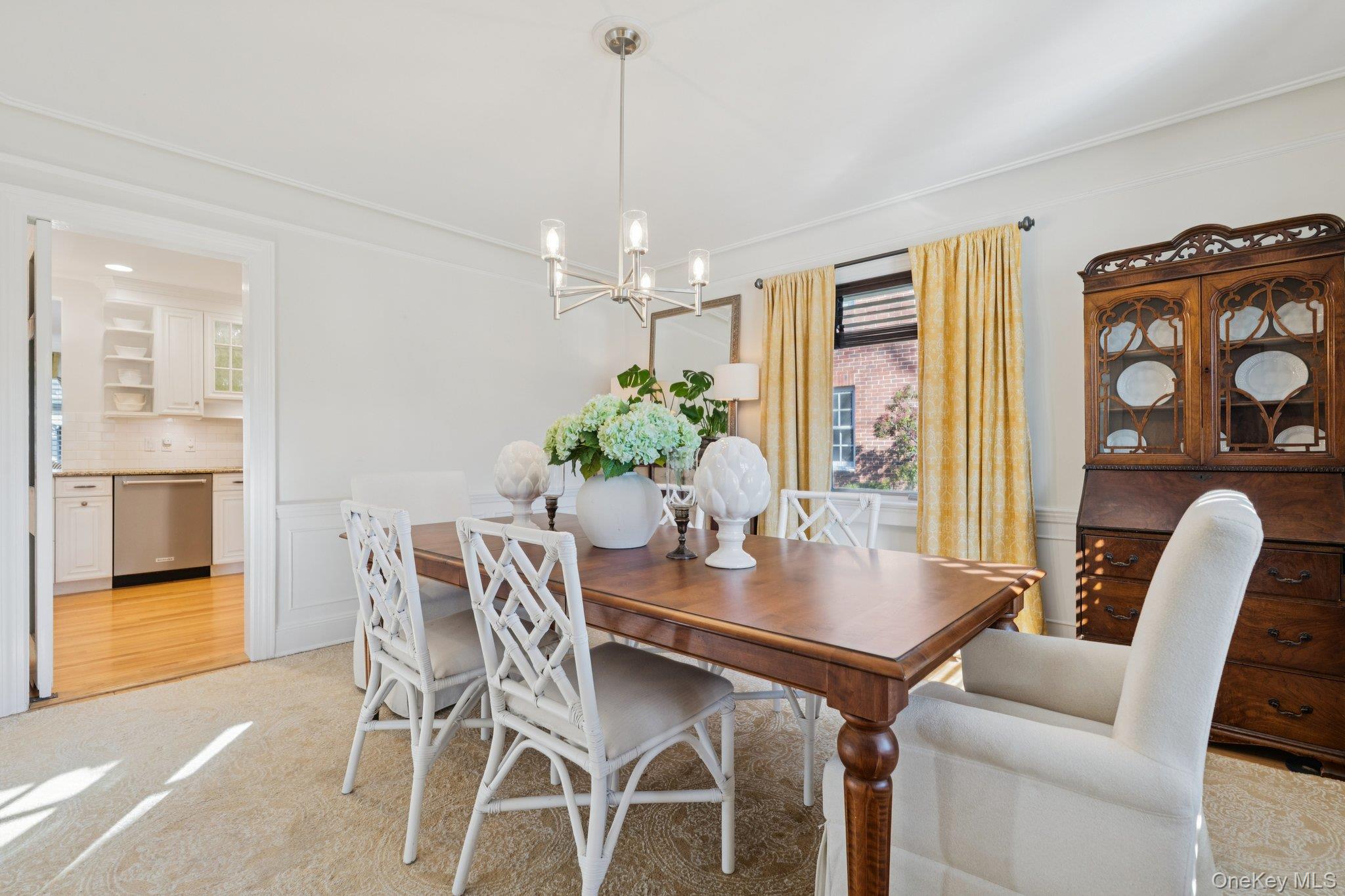 #9 photo, 116 Kildare Road, Нассау ‖ Garden City , NY 11530