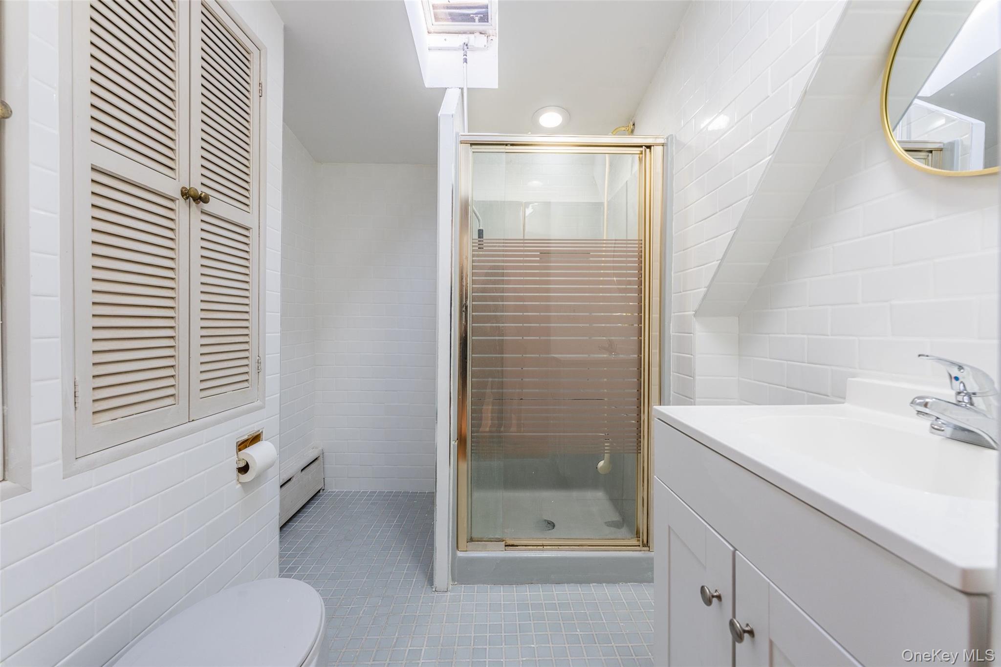 #12 photo, 65-11 168th Street, קווינס Fresh Meadows , NY 11365