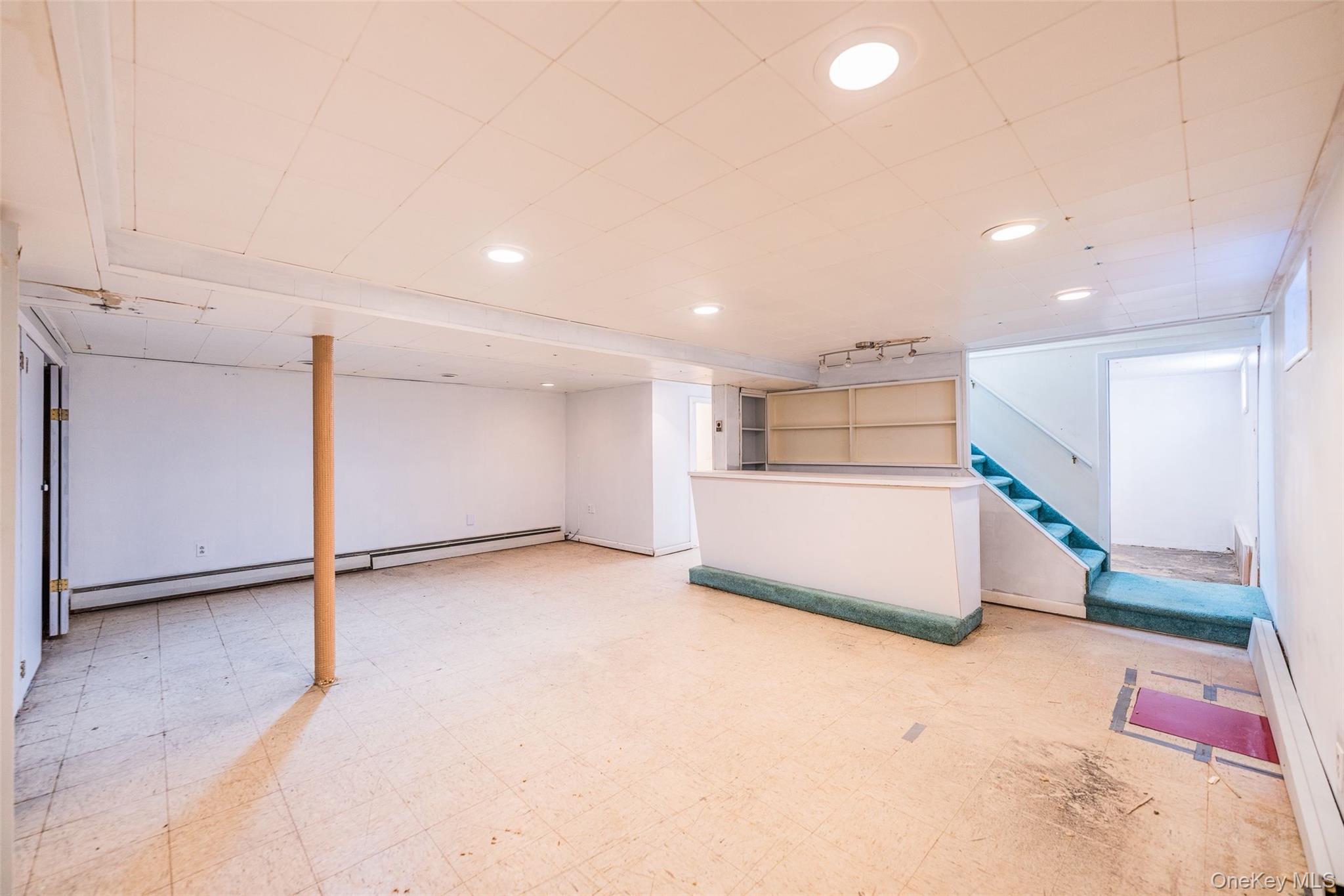 #14 photo, 65-11 168th Street, קווינס Fresh Meadows , NY 11365