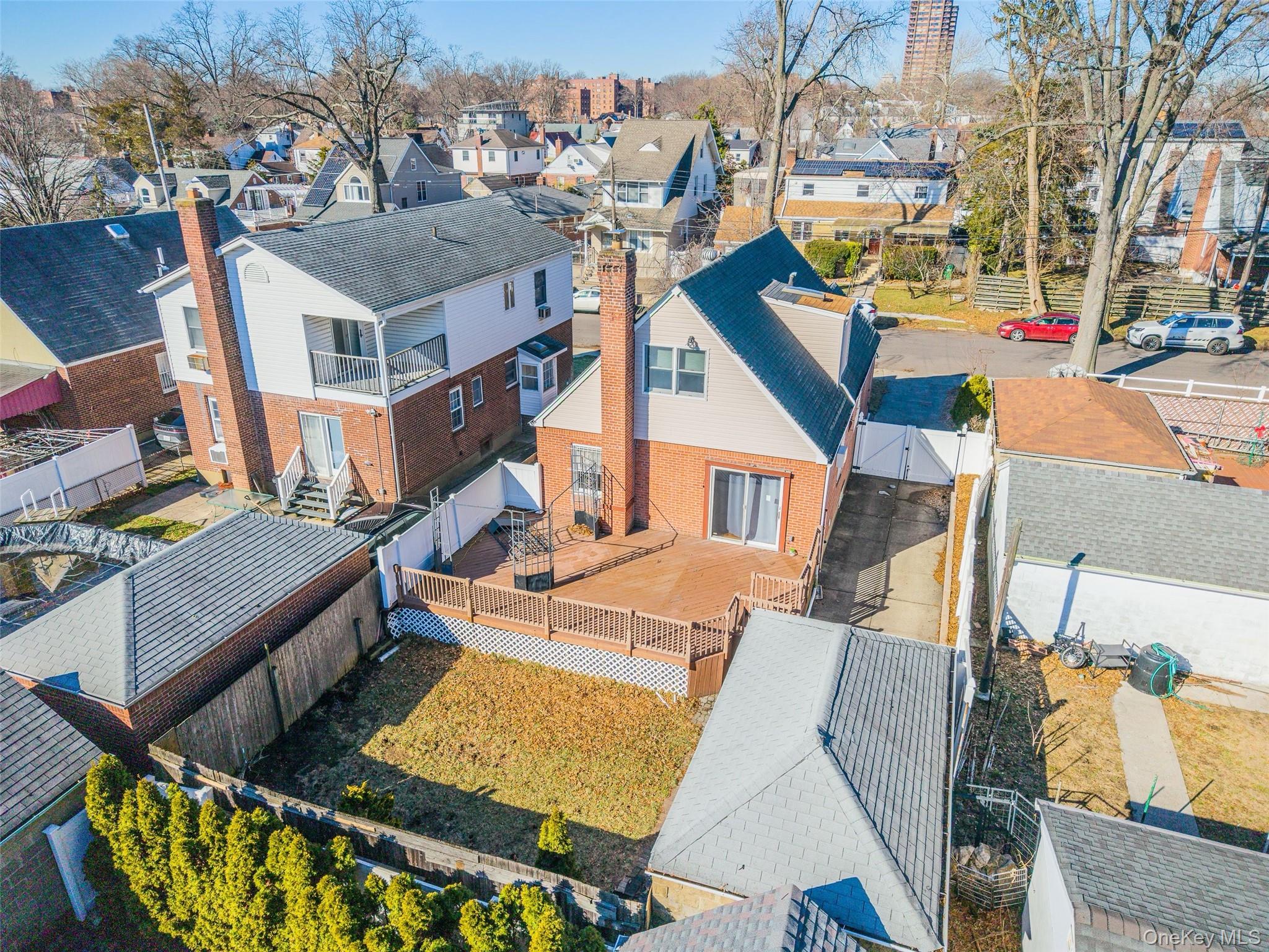 #18 photo, 65-11 168th Street, קווינס Fresh Meadows , NY 11365